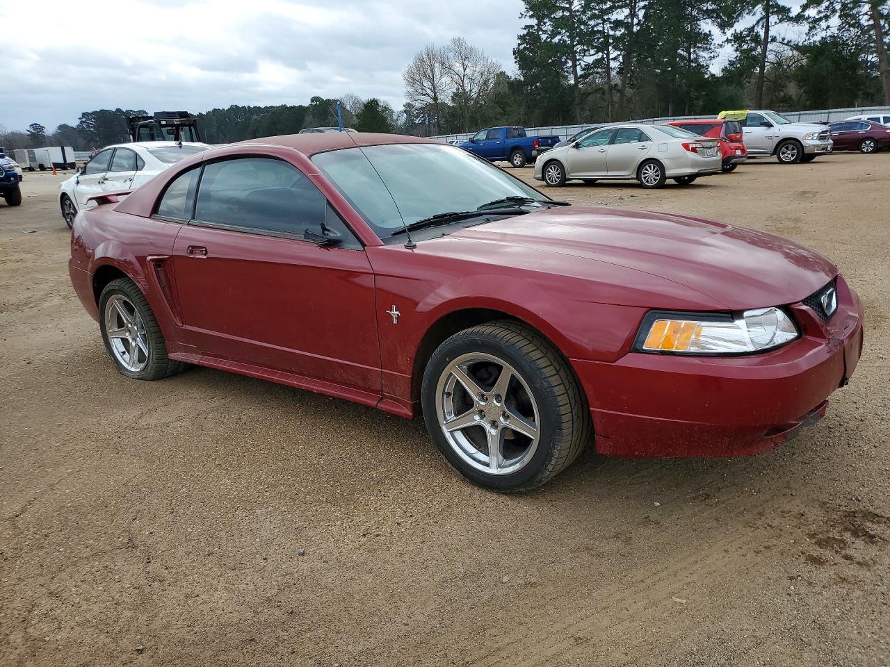 2003 Ford Mustang Maroon vin: 1FAFP40443F327699