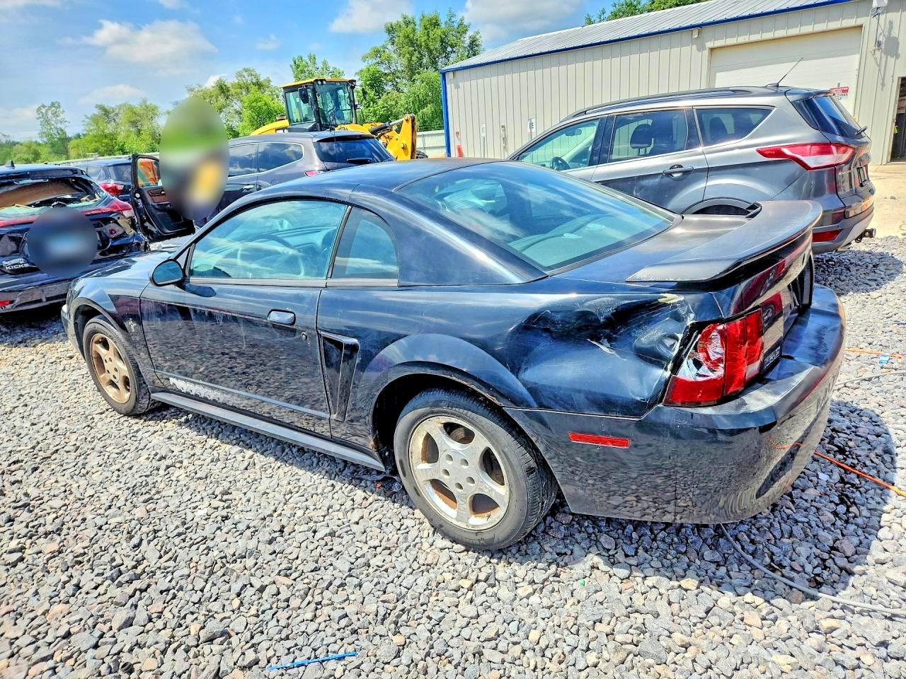 2003 Ford Mustang Black vin: 1FAFP40443F357124