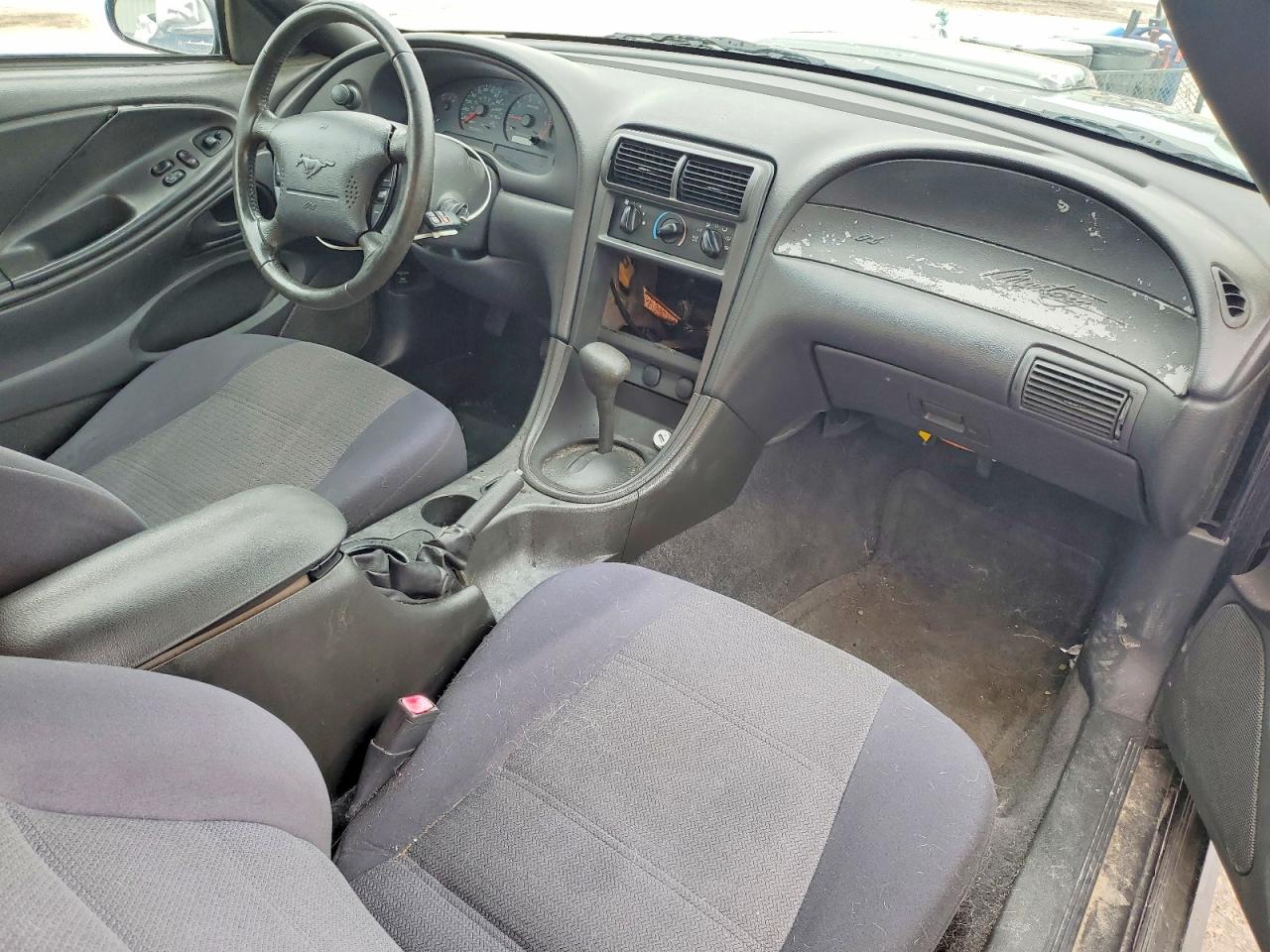 2004 Ford Mustang Gray vin: 1FAFP40444F111918