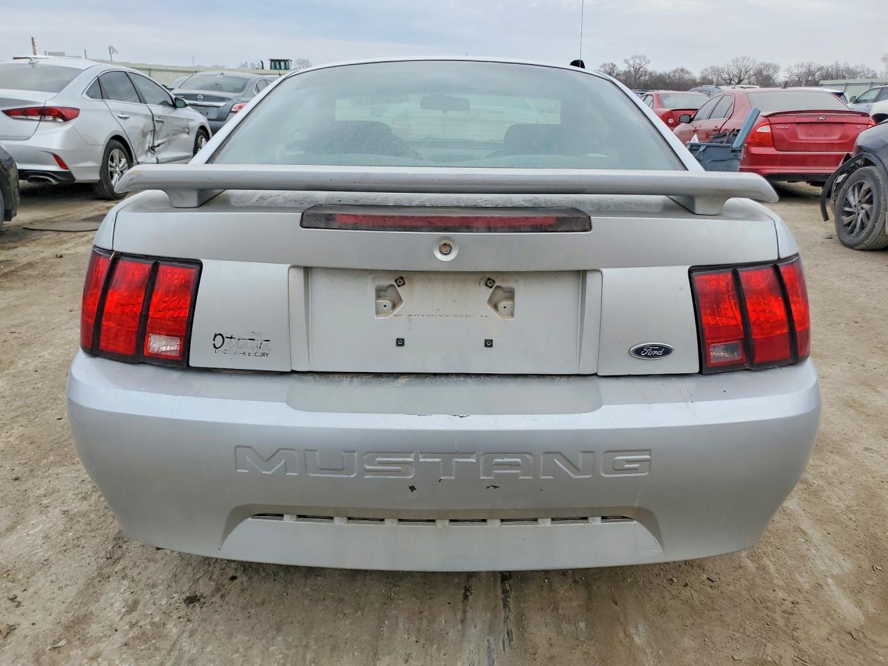 2004 Ford Mustang Silver vin: 1FAFP40444F118321