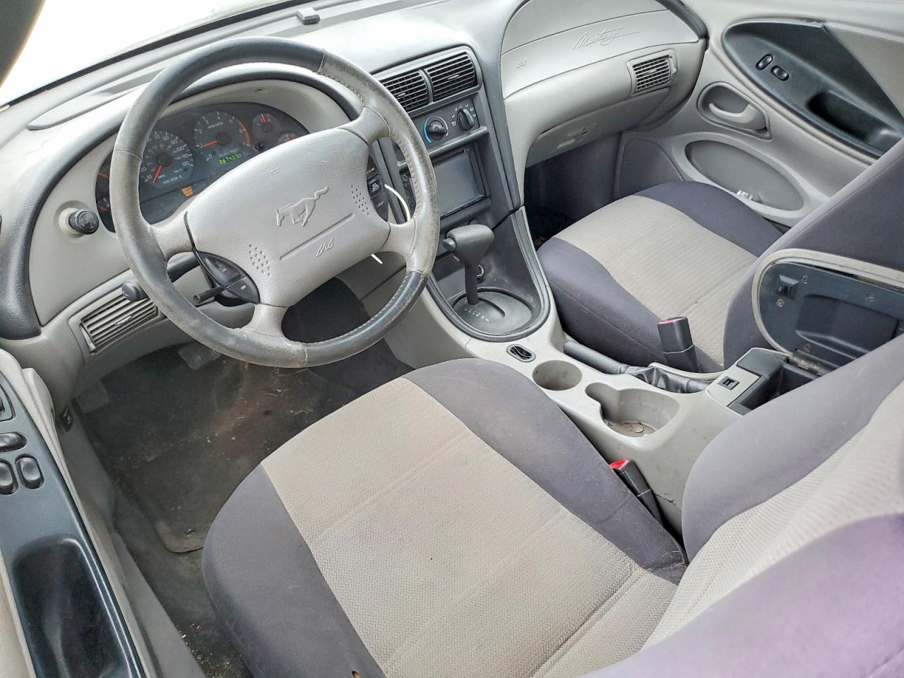 2004 Ford Mustang Silver vin: 1FAFP40444F118321