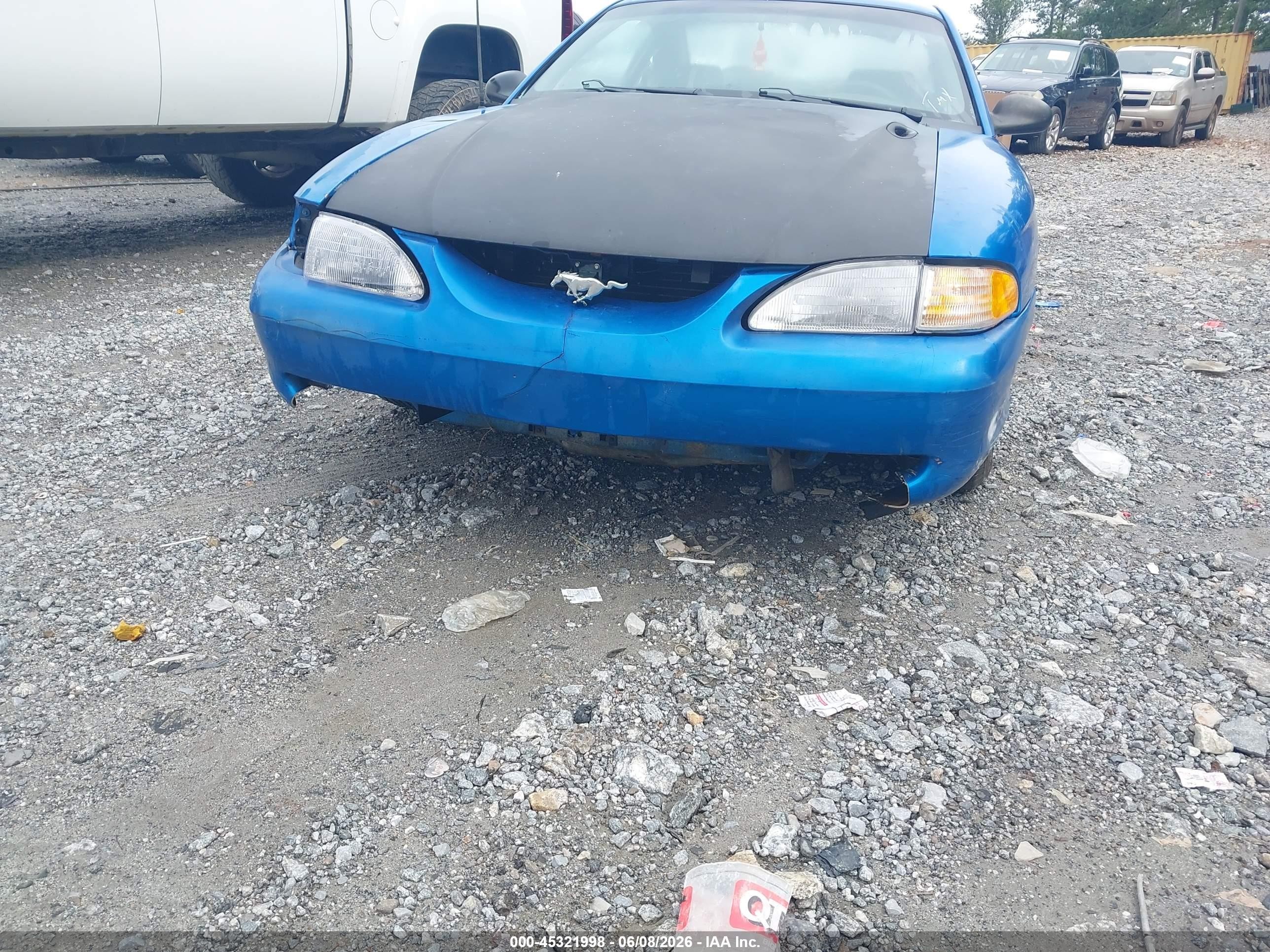 1998 Ford Mustang   Blue vin: 1FAFP4044WF121397