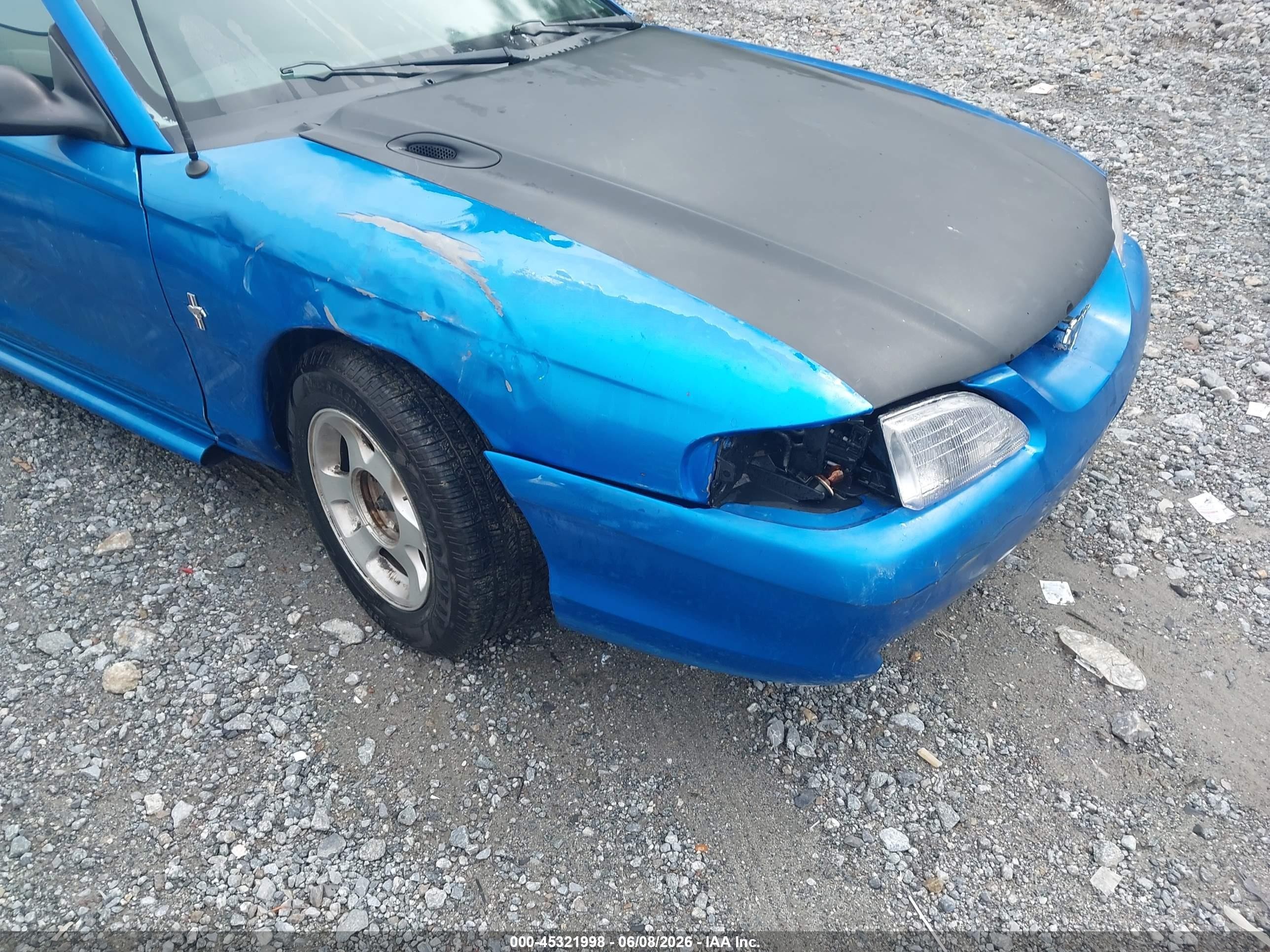 1998 Ford Mustang   Blue vin: 1FAFP4044WF121397