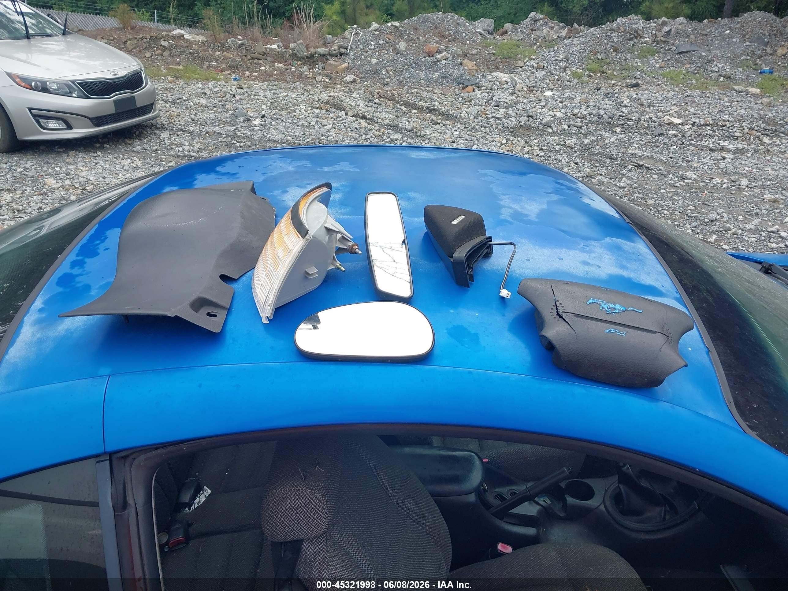 1998 Ford Mustang   Blue vin: 1FAFP4044WF121397