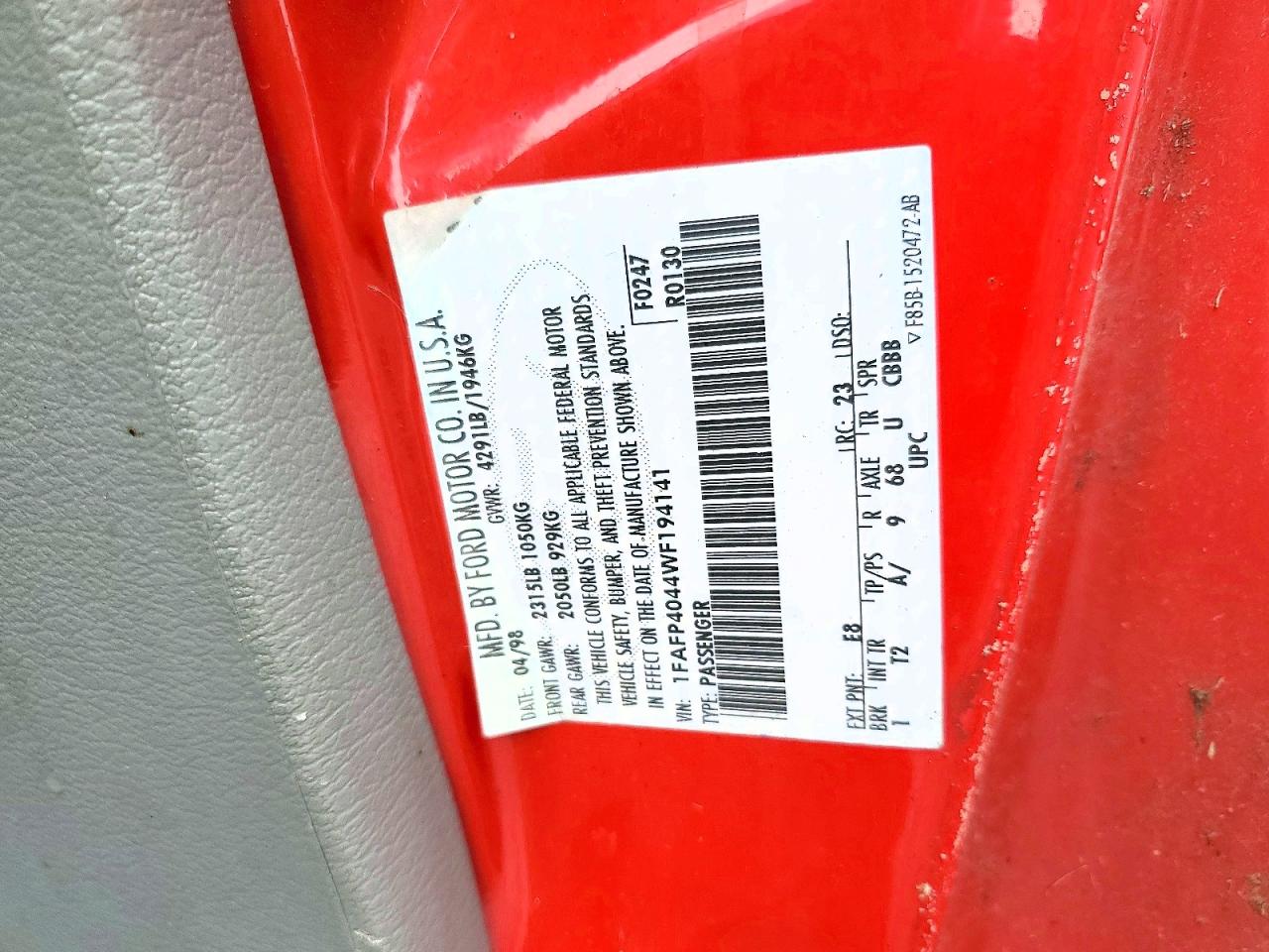 1998 Ford Mustang Red vin: 1FAFP4044WF194141