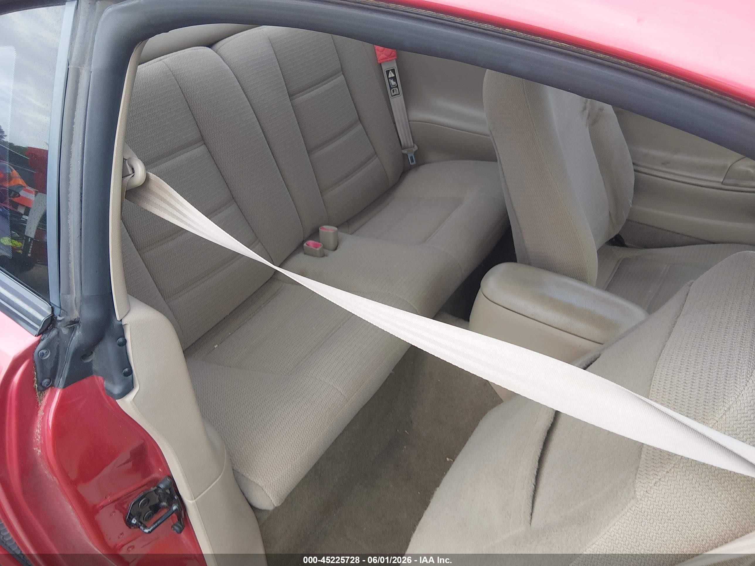 2000 Ford Mustang Red vin: 1FAFP4044YF315706