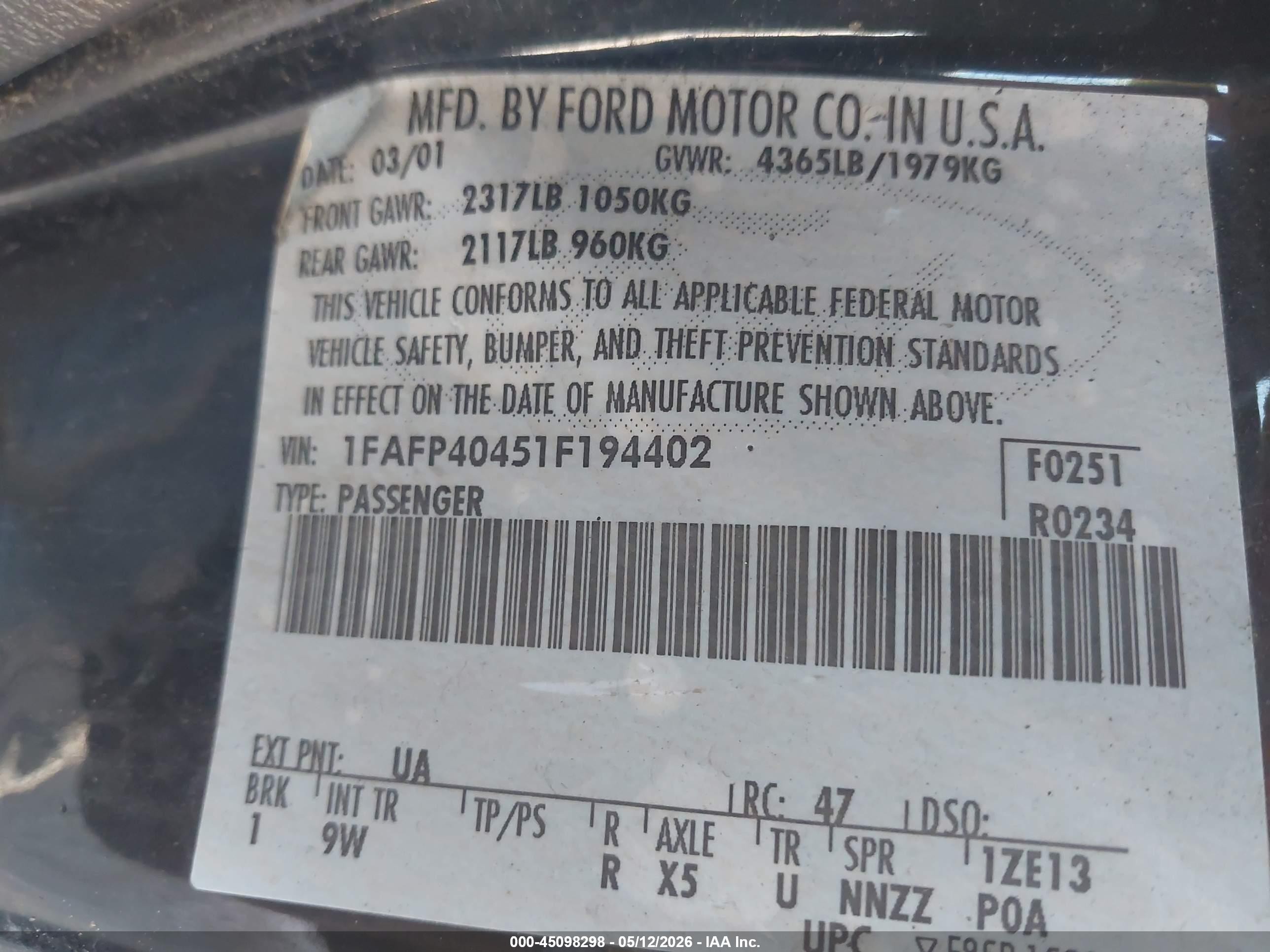 2001 Ford Mustang   Черный vin: 1FAFP40451F194402