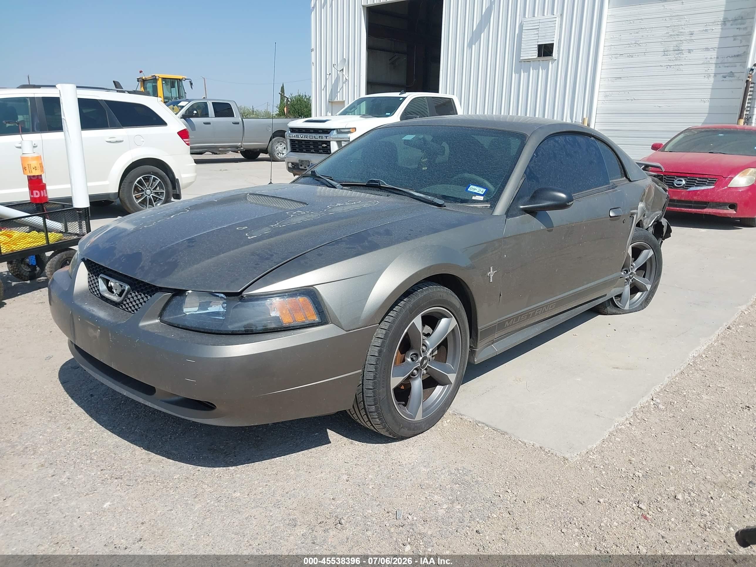 2002 Ford Mustang Deluxe/premium/standard Black vin: 1FAFP40452F174765
