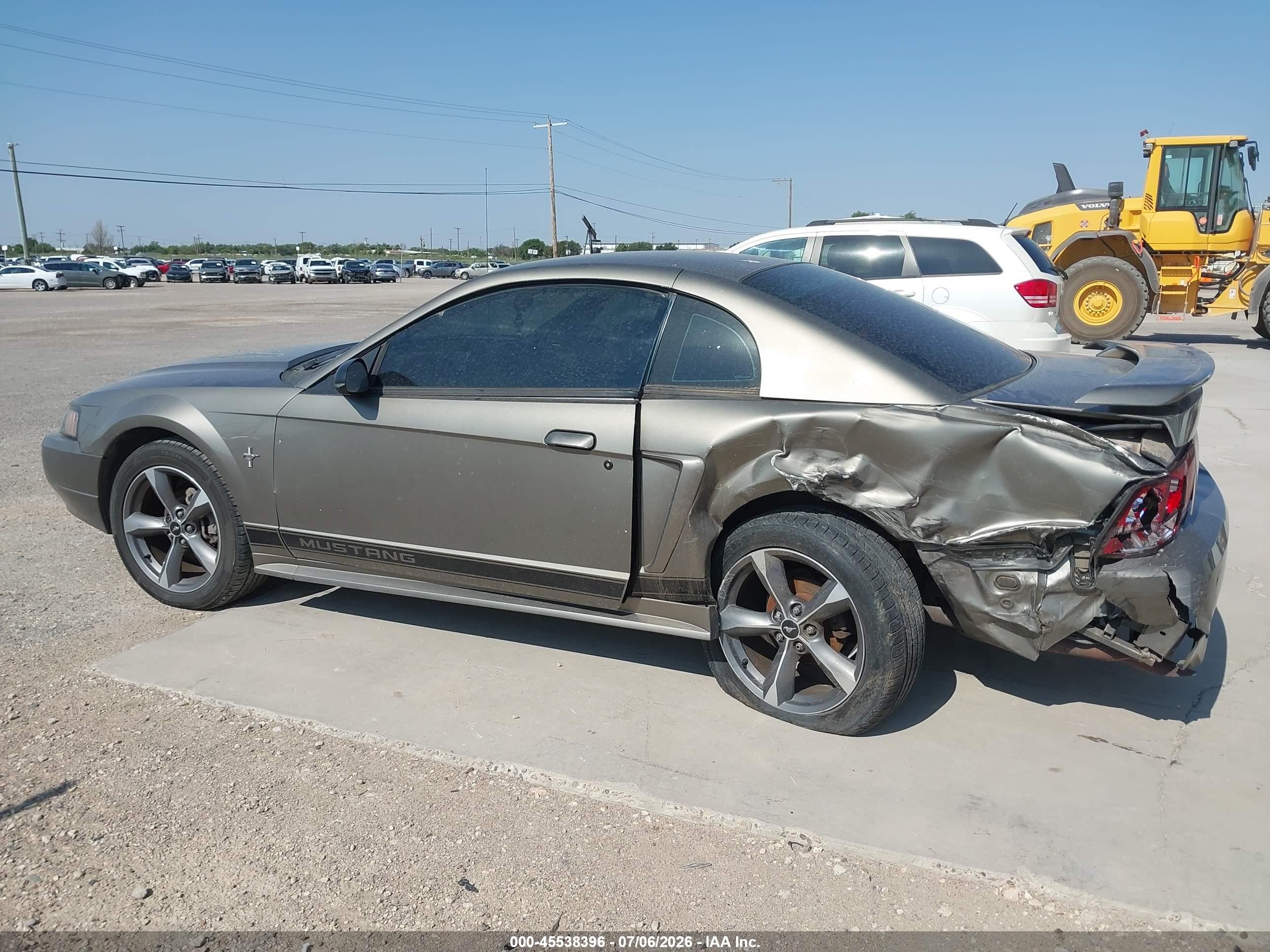 2002 Ford Mustang Deluxe/premium/standard Black vin: 1FAFP40452F174765