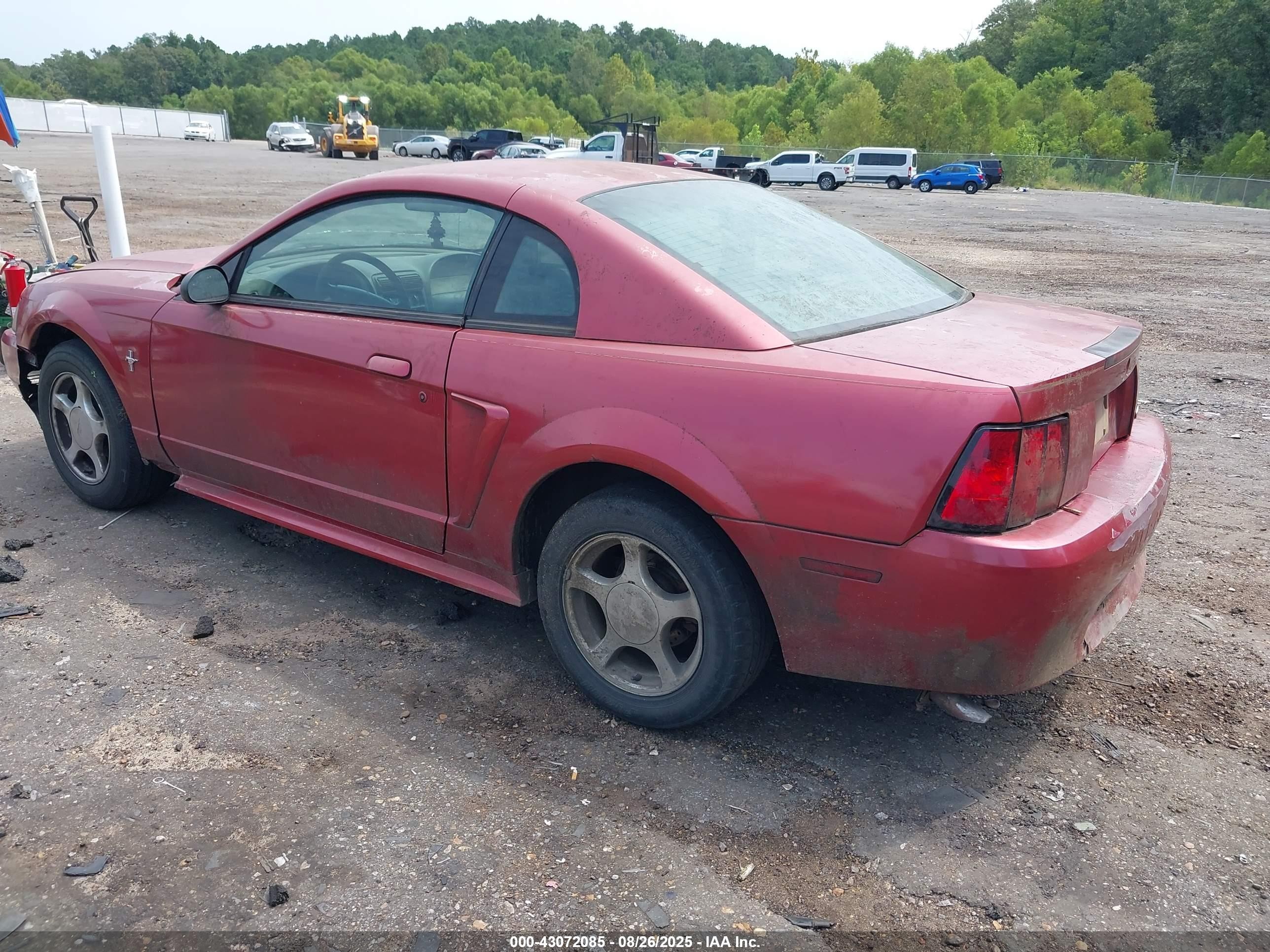2002 Ford Mustang   Maroon vin: 1FAFP40452F206744