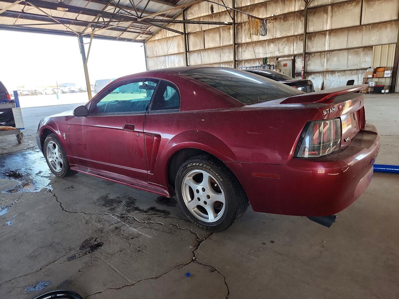 2001 Ford Mustang Maroon vin: 1FAFP40461F119966