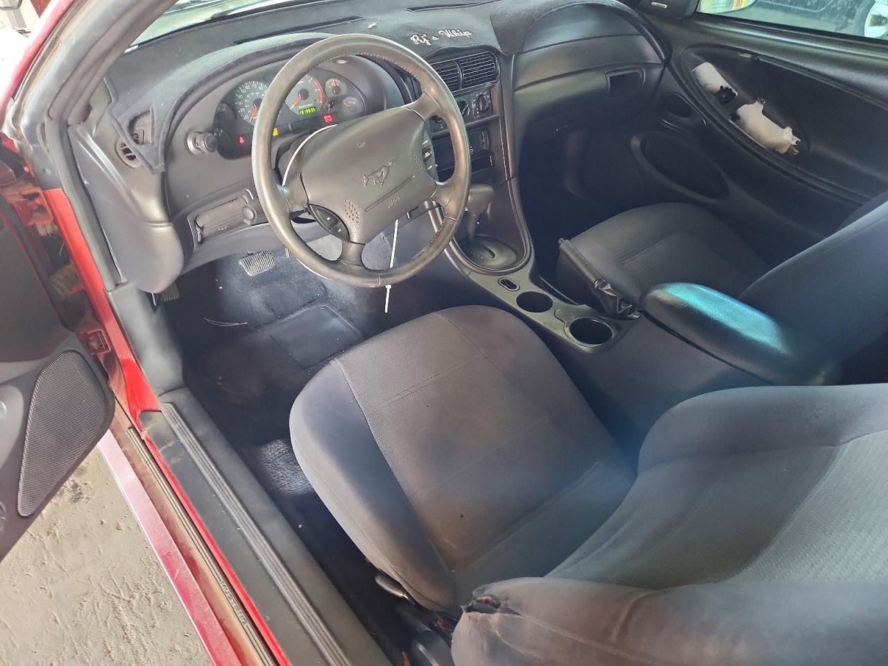 2001 Ford Mustang Maroon vin: 1FAFP40461F119966