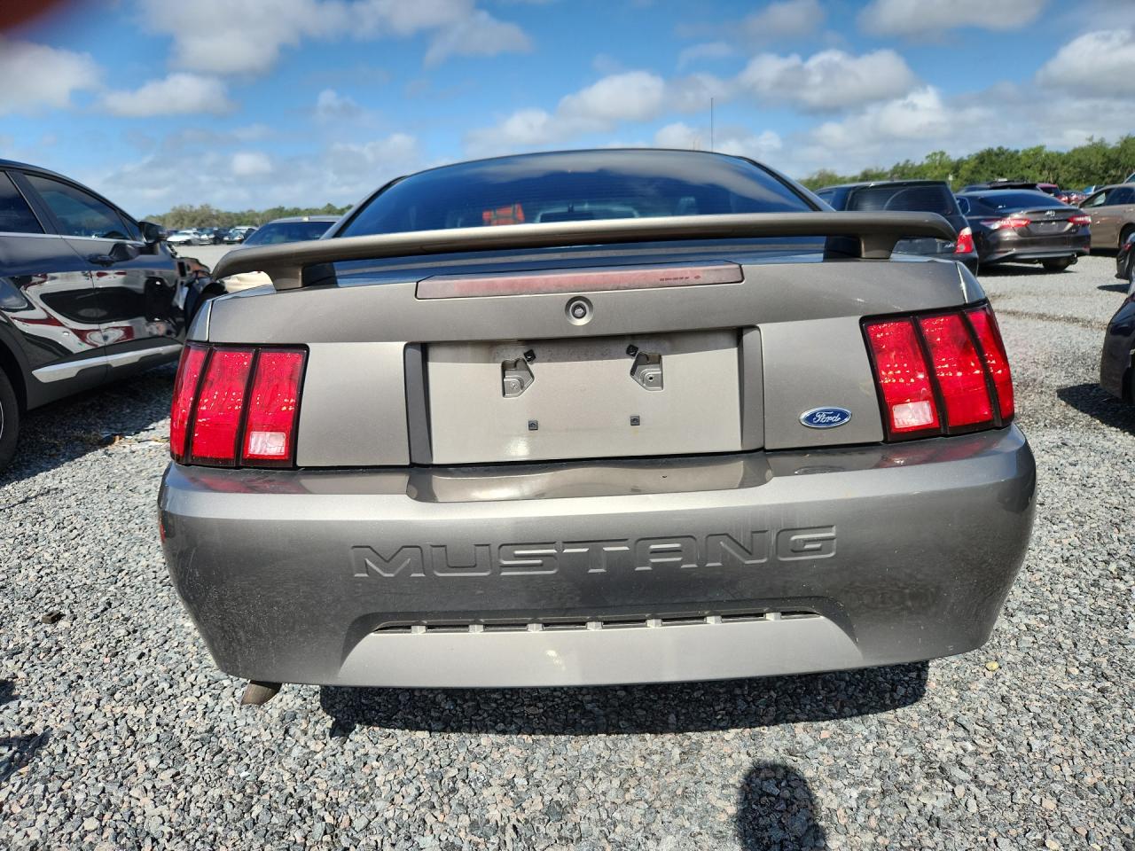 2001 Ford Mustang Gray vin: 1FAFP40461F260603