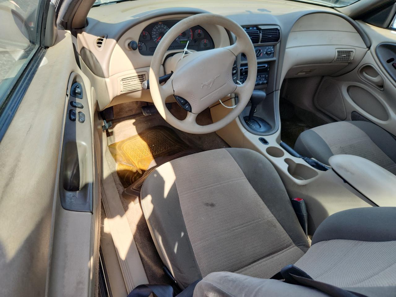 2001 Ford Mustang Gray vin: 1FAFP40461F260603