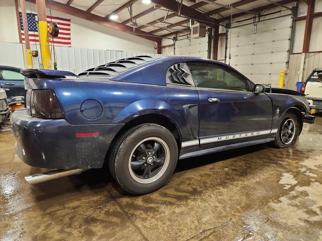 2002 Ford Mustang Blue vin: 1FAFP40462F159174