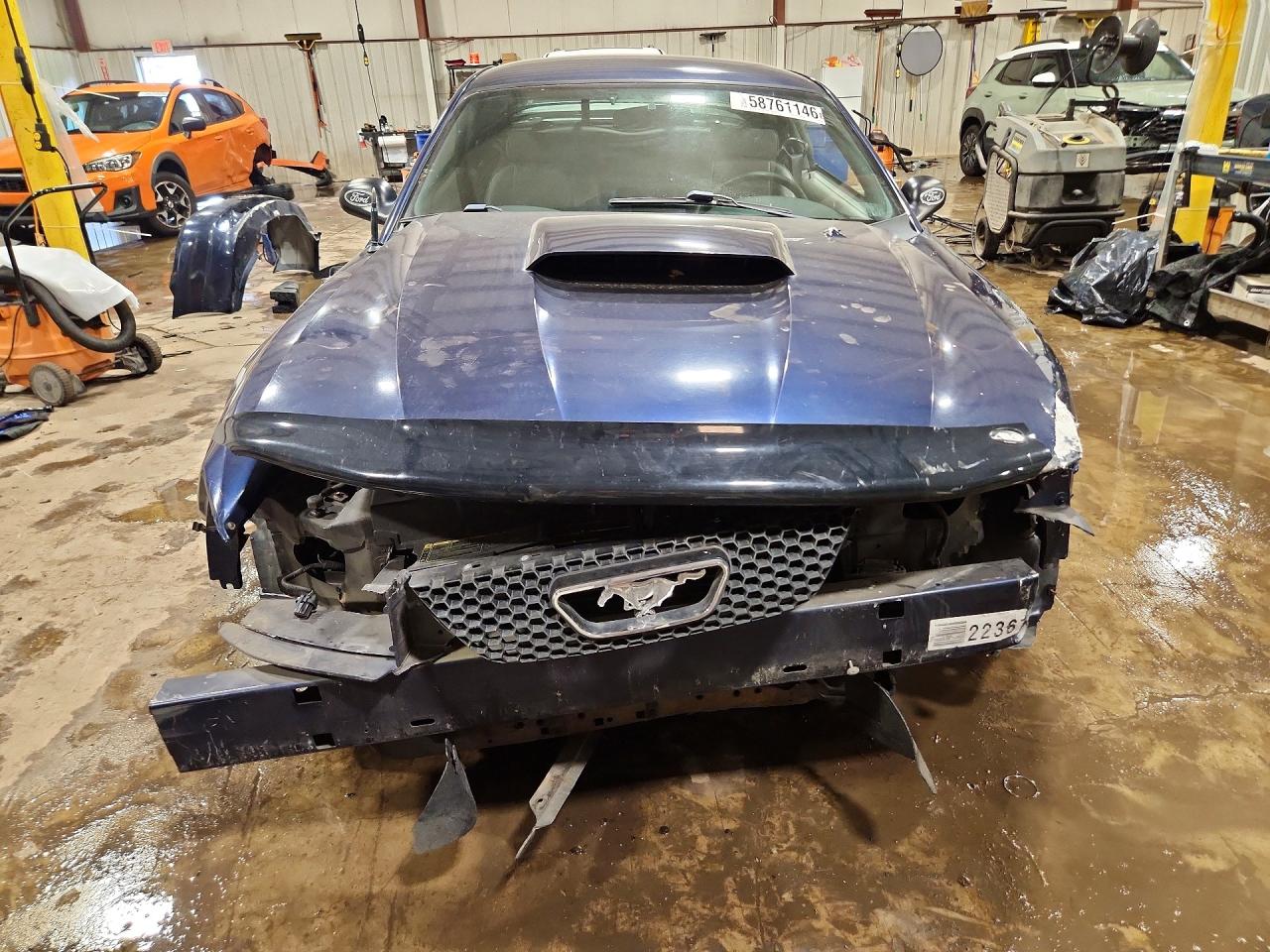 2002 Ford Mustang Blue vin: 1FAFP40462F159174