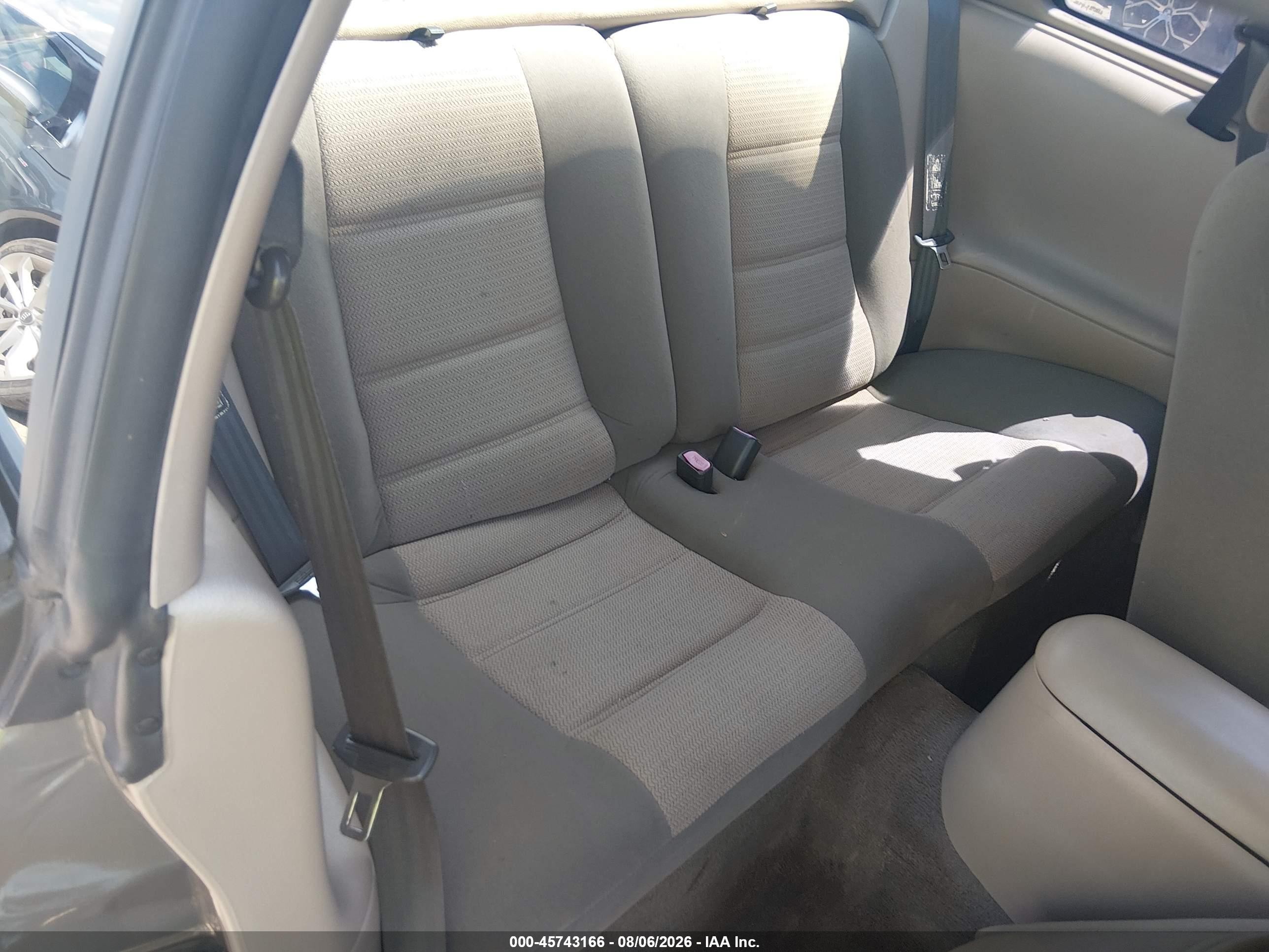 2002 Ford Mustang   Gray vin: 1FAFP40462F165993