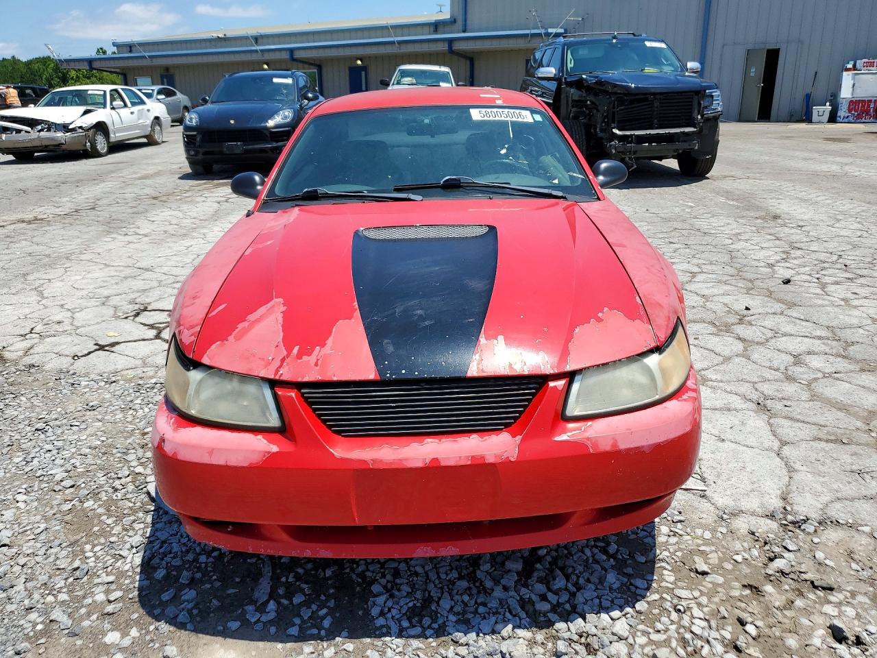 2002 Ford Mustang Red vin: 1FAFP40462F240871
