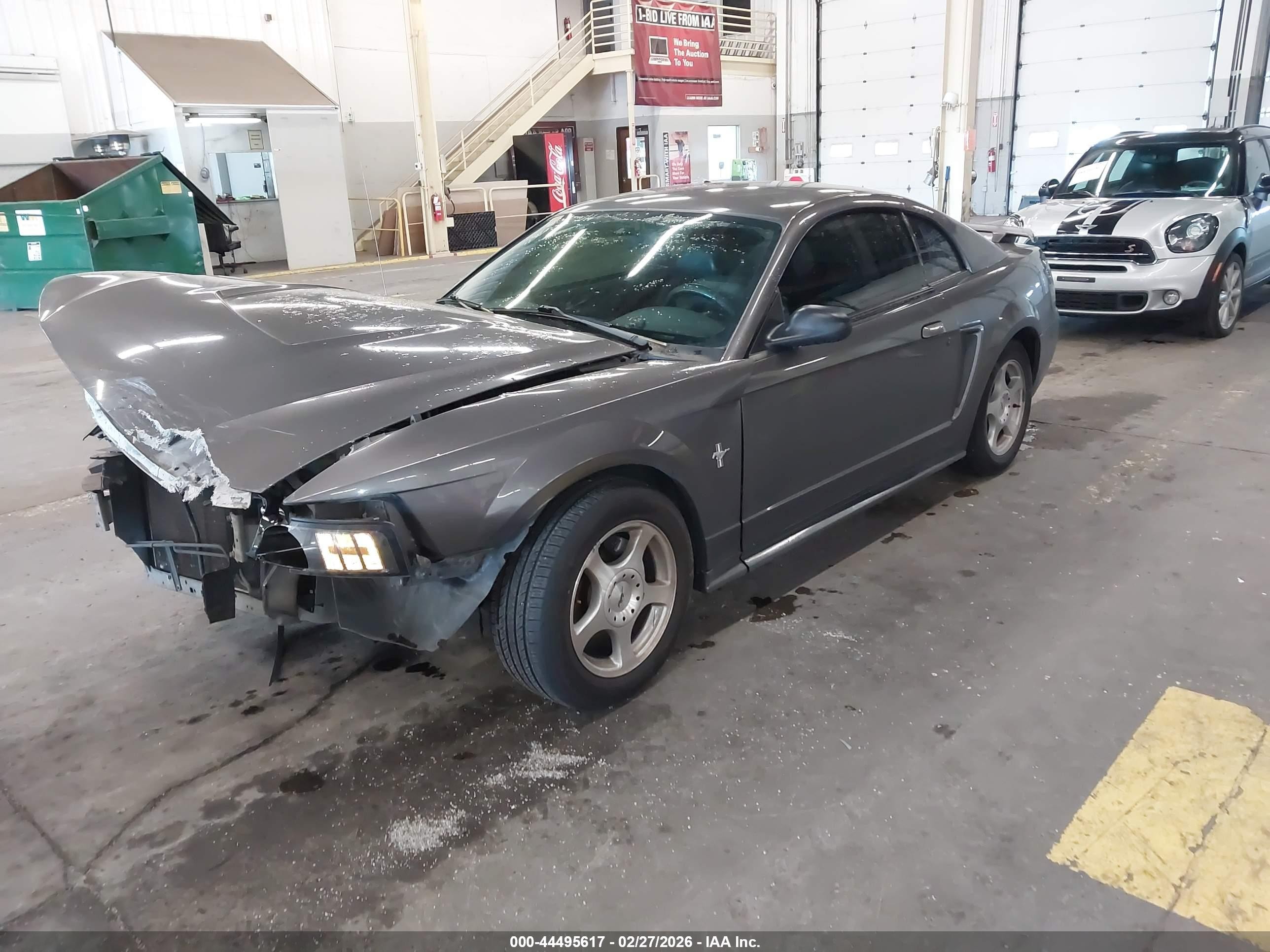 2003 Ford Mustang Серый vin: 1FAFP40463F452784