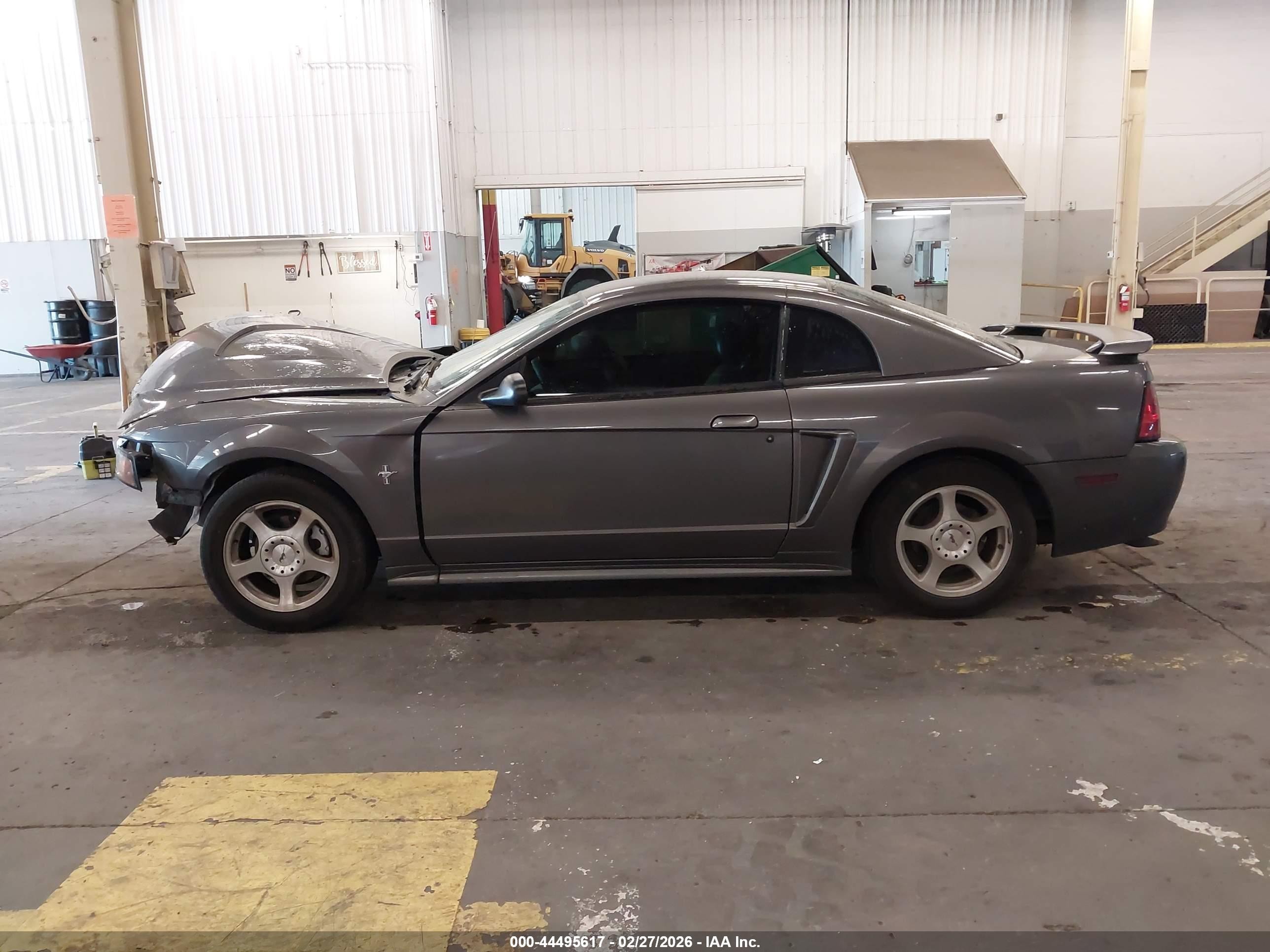 2003 Ford Mustang Серый vin: 1FAFP40463F452784