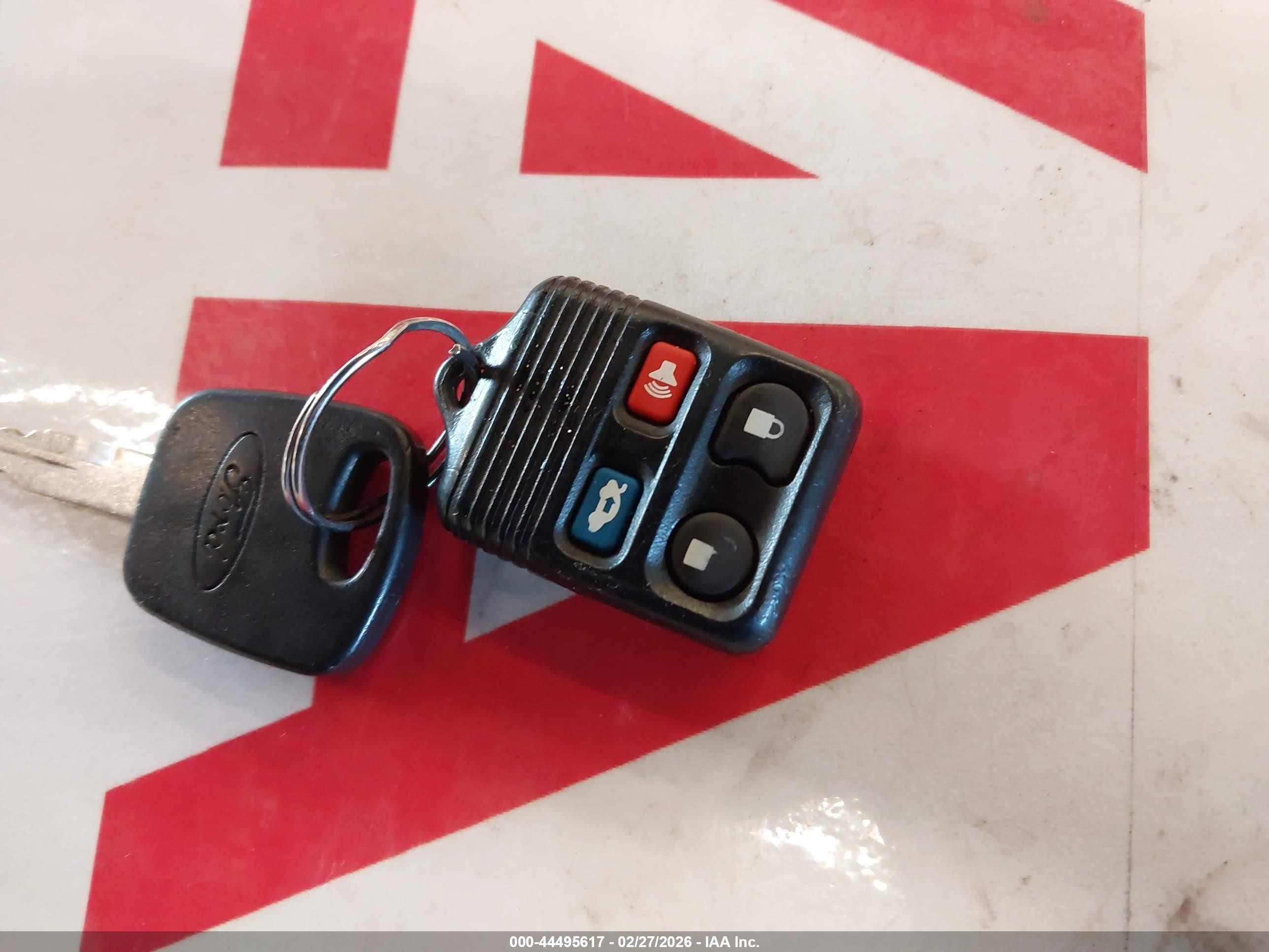 2003 Ford Mustang Серый vin: 1FAFP40463F452784
