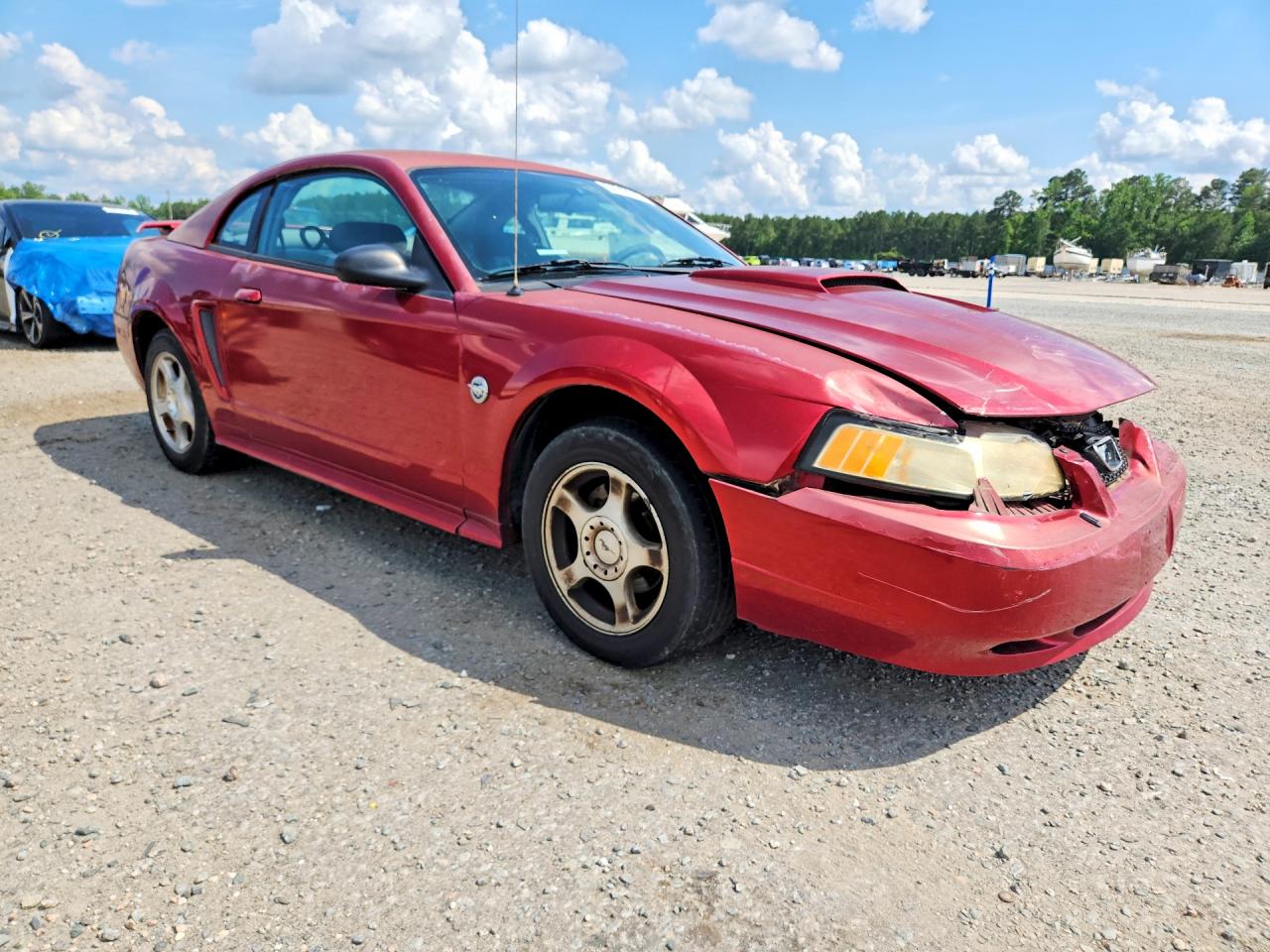 2004 Ford Mustang Red vin: 1FAFP40464F106462