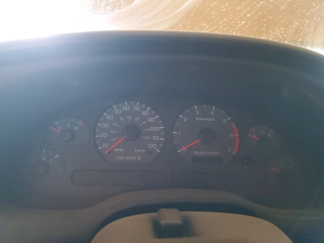 2000 Ford Mustang Gold vin: 1FAFP4046YF208821