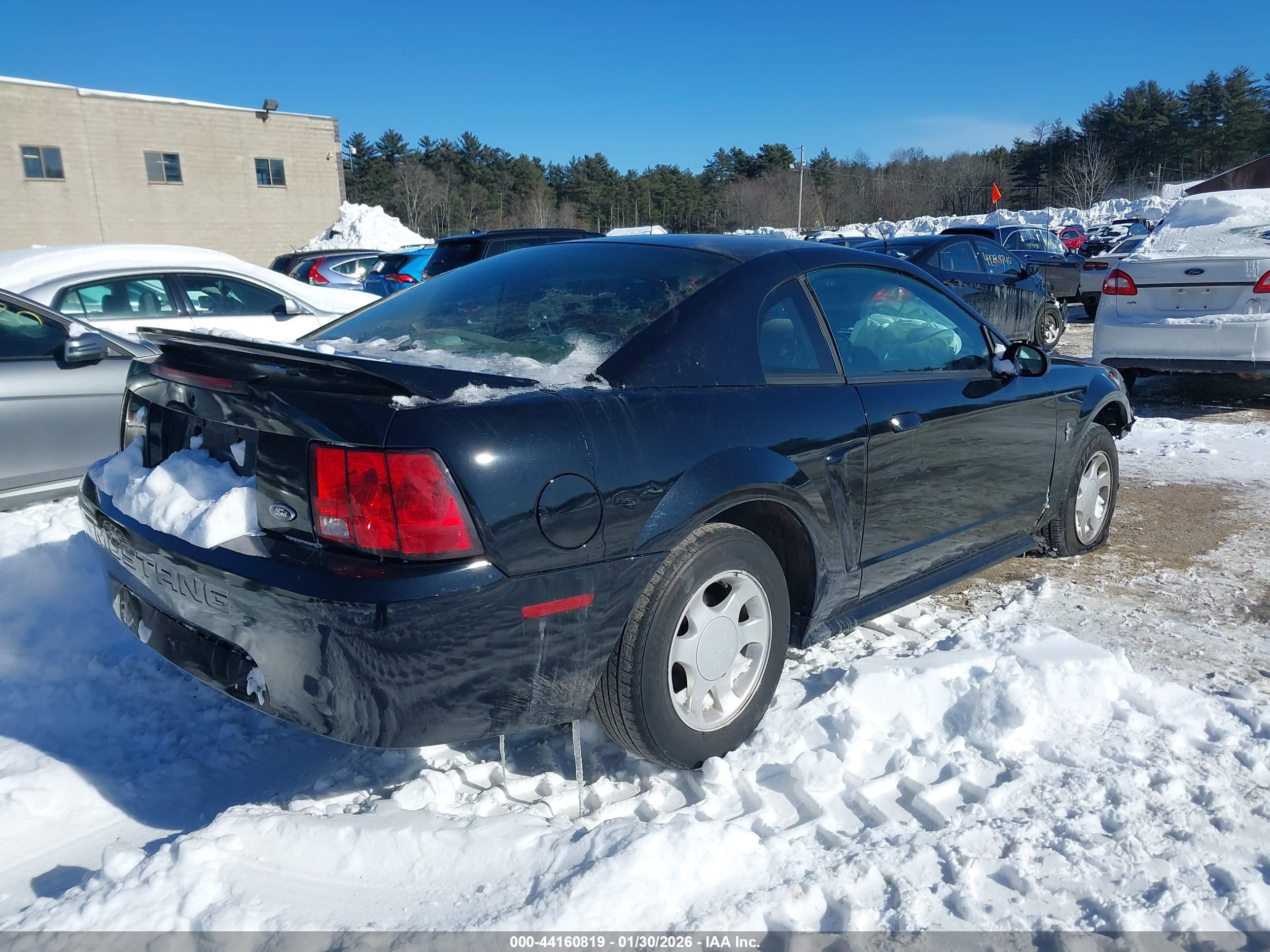 2000 Ford Mustang   Black vin: 1FAFP4046YF238109