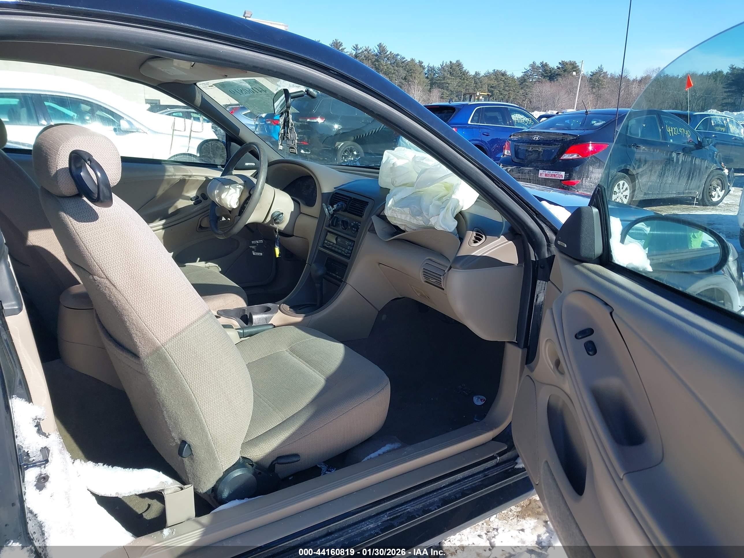 2000 Ford Mustang   Black vin: 1FAFP4046YF238109