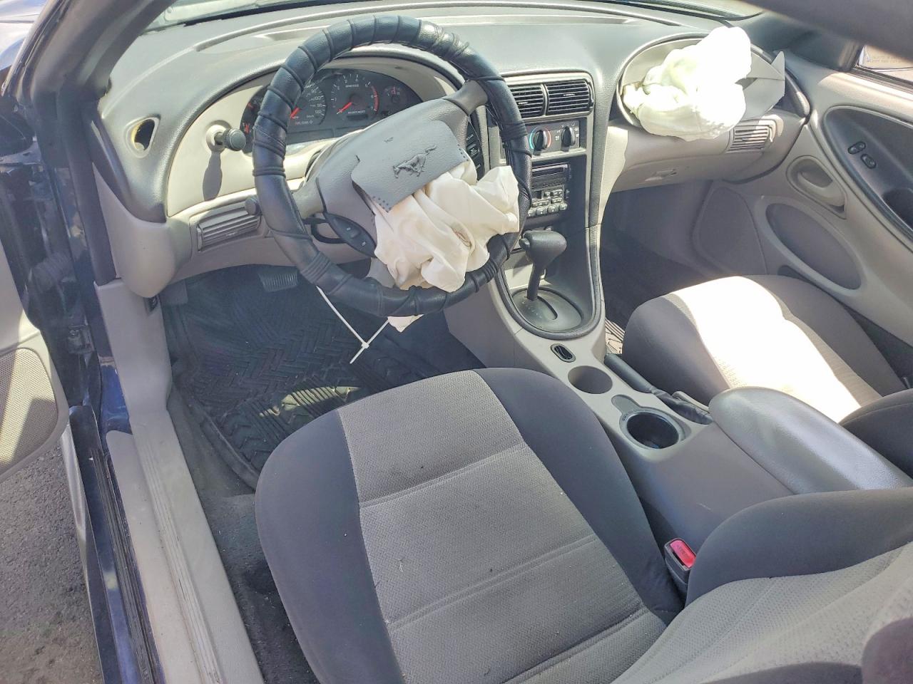 2001 Ford Mustang Blue vin: 1FAFP40471F103808