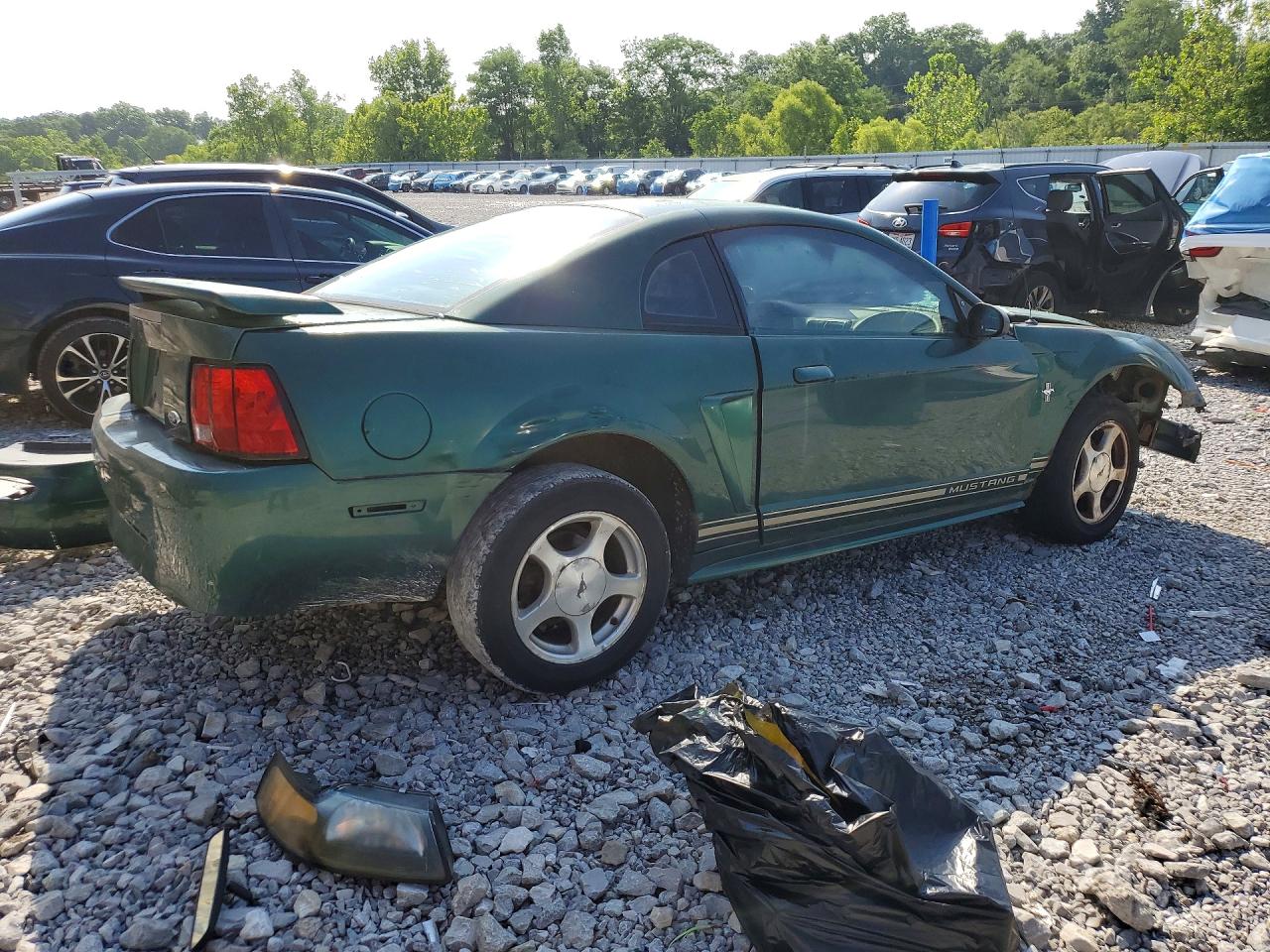 2001 Ford Mustang Green vin: 1FAFP40471F203262