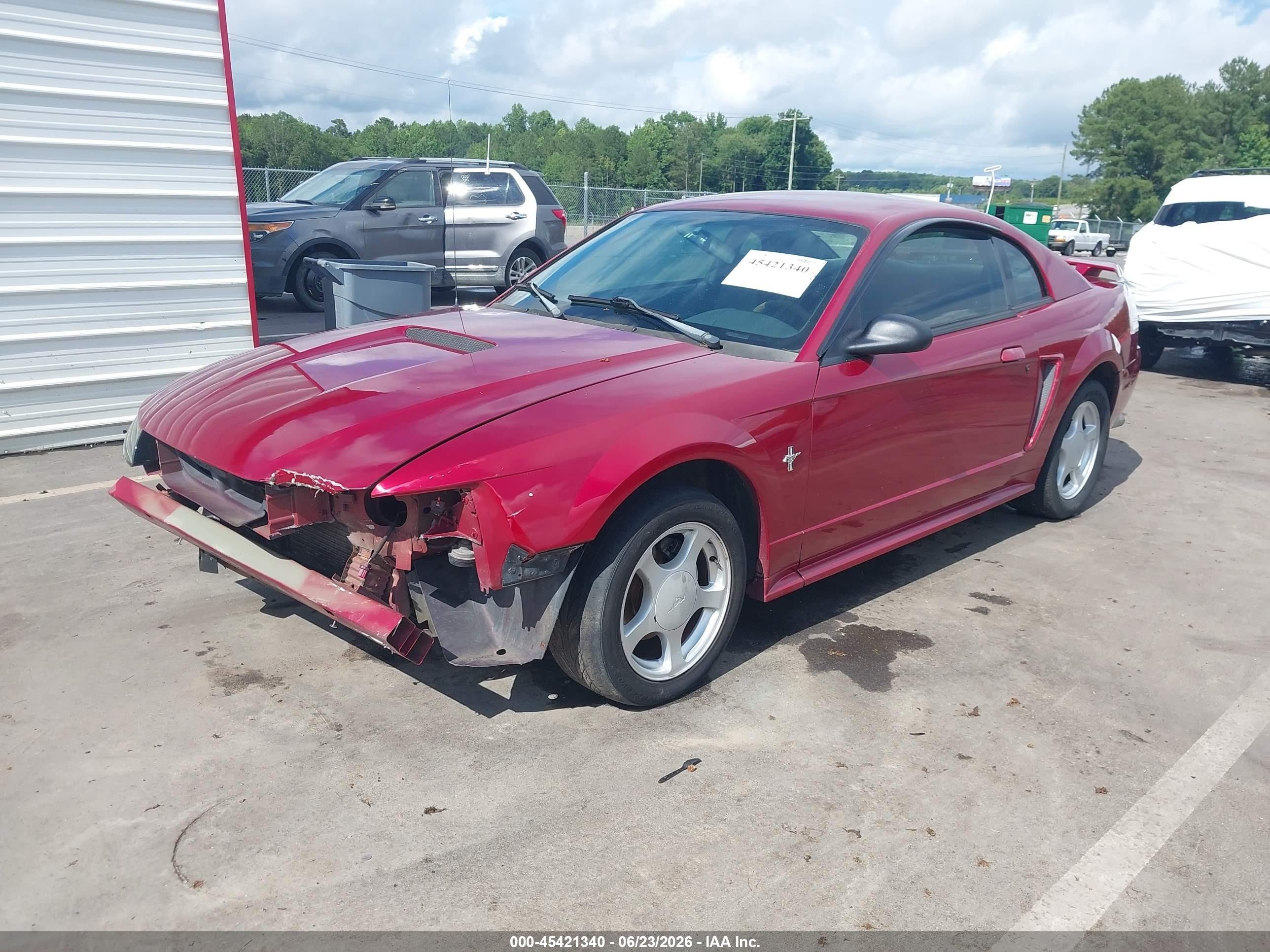 2002 Ford Mustang Deluxe/premium Red vin: 1FAFP40472F167865