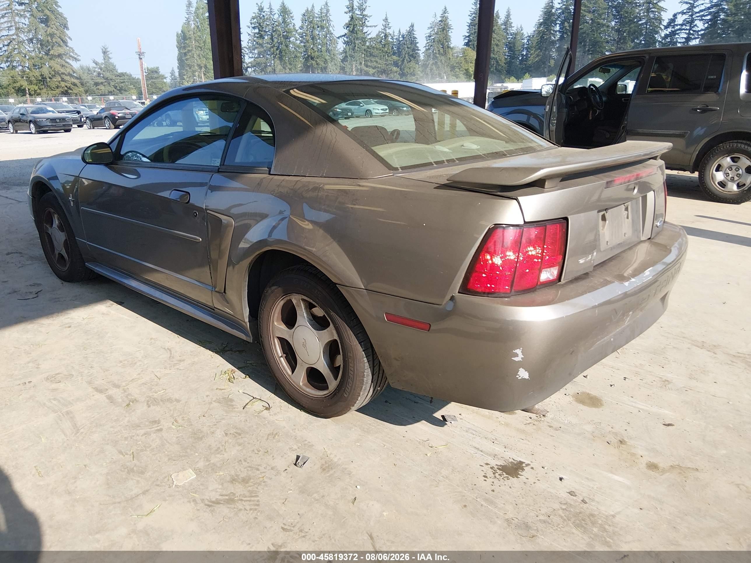 2002 Ford Mustang Deluxe/premium/standard Brown vin: 1FAFP40472F171432