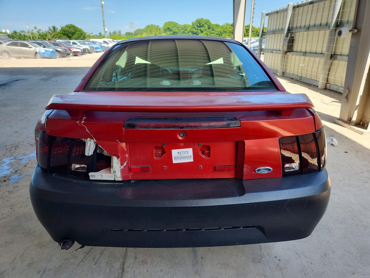 2003 Ford Mustang Red vin: 1FAFP40473F353617