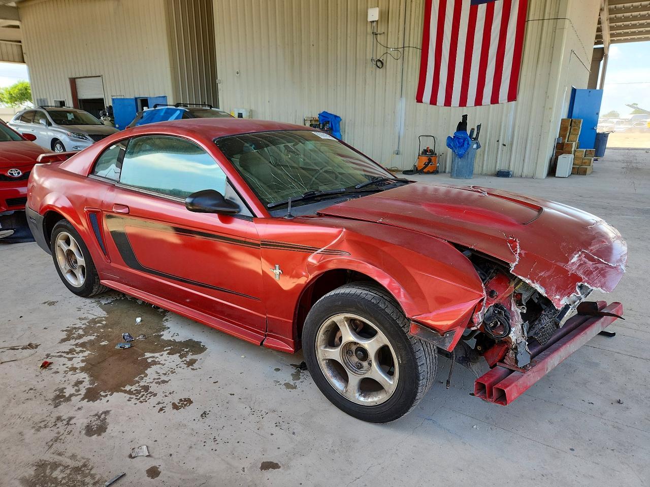 2003 Ford Mustang Red vin: 1FAFP40473F353617