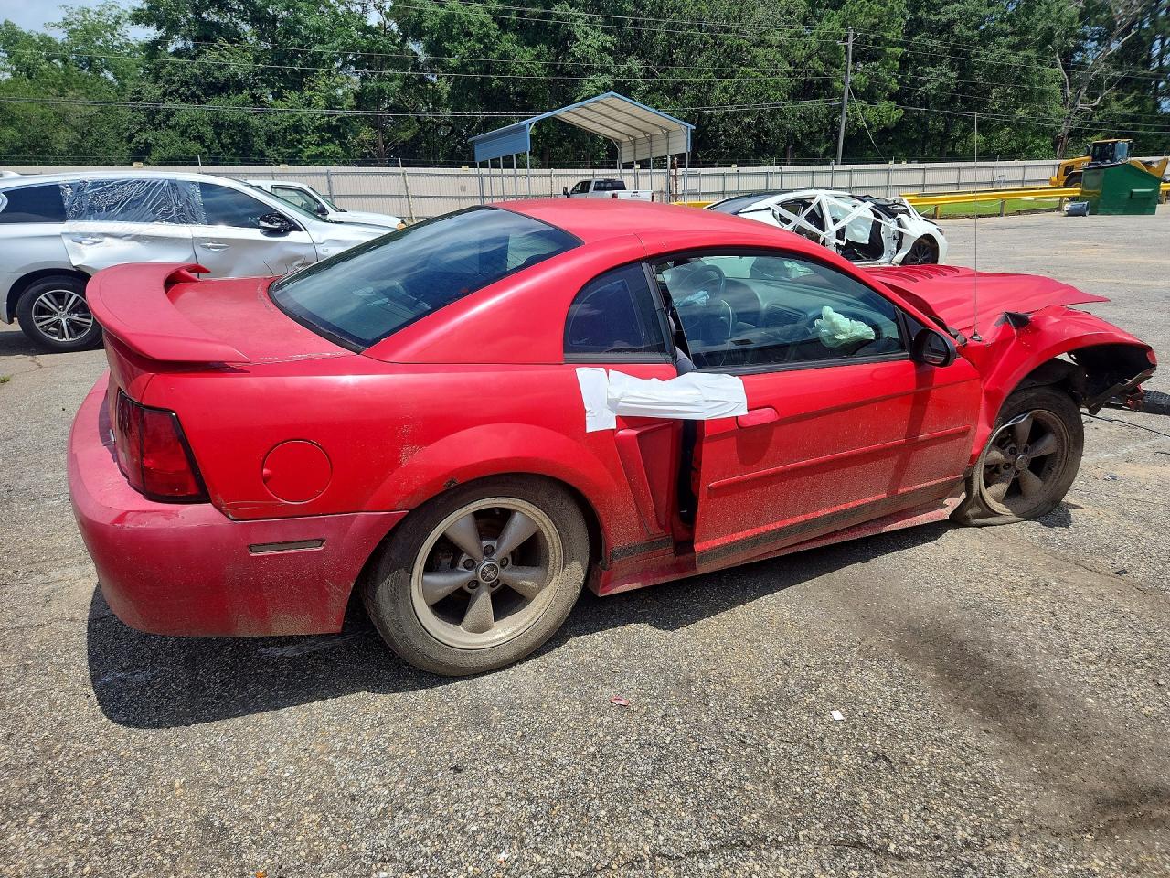 2003 Ford Mustang Red vin: 1FAFP40473F411550