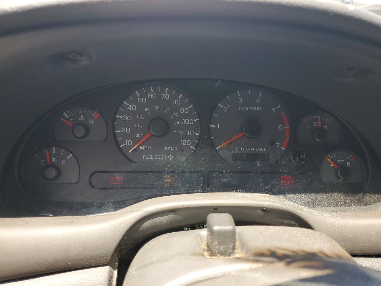 1999 Ford Mustang Silver vin: 1FAFP4047XF104515
