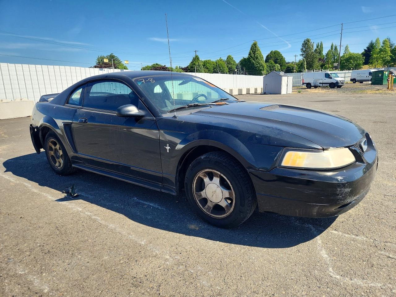 2000 Ford Mustang Black vin: 1FAFP4047YF123843