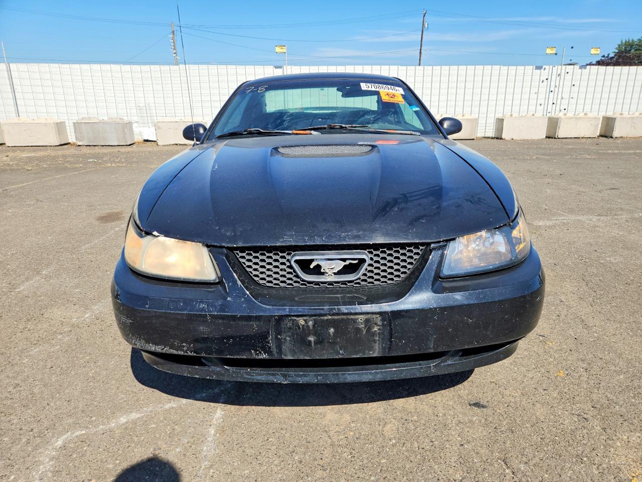 2000 Ford Mustang Black vin: 1FAFP4047YF123843