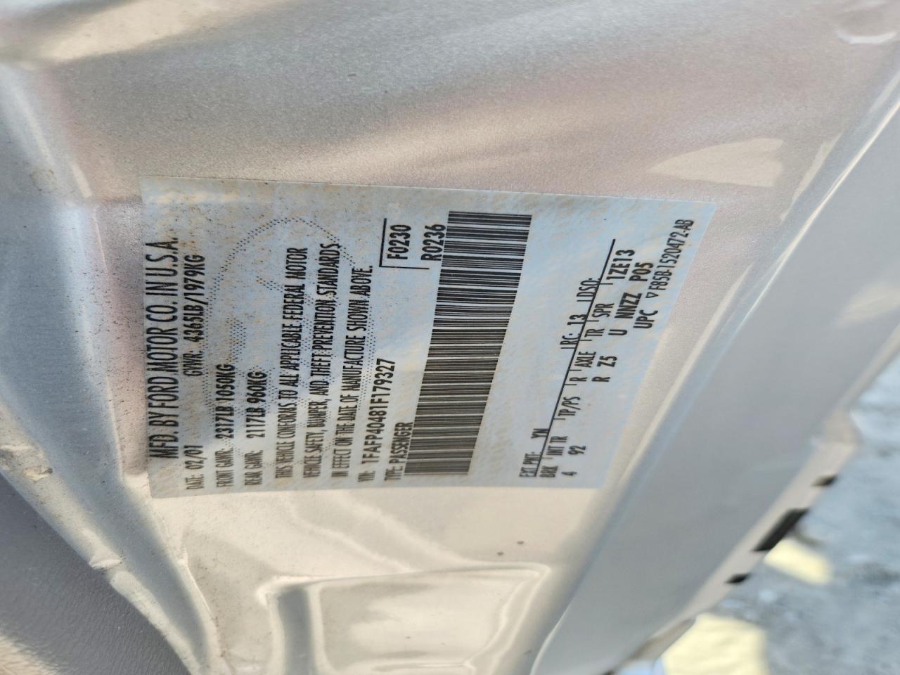 2001 Ford Mustang Silver vin: 1FAFP40481F179327