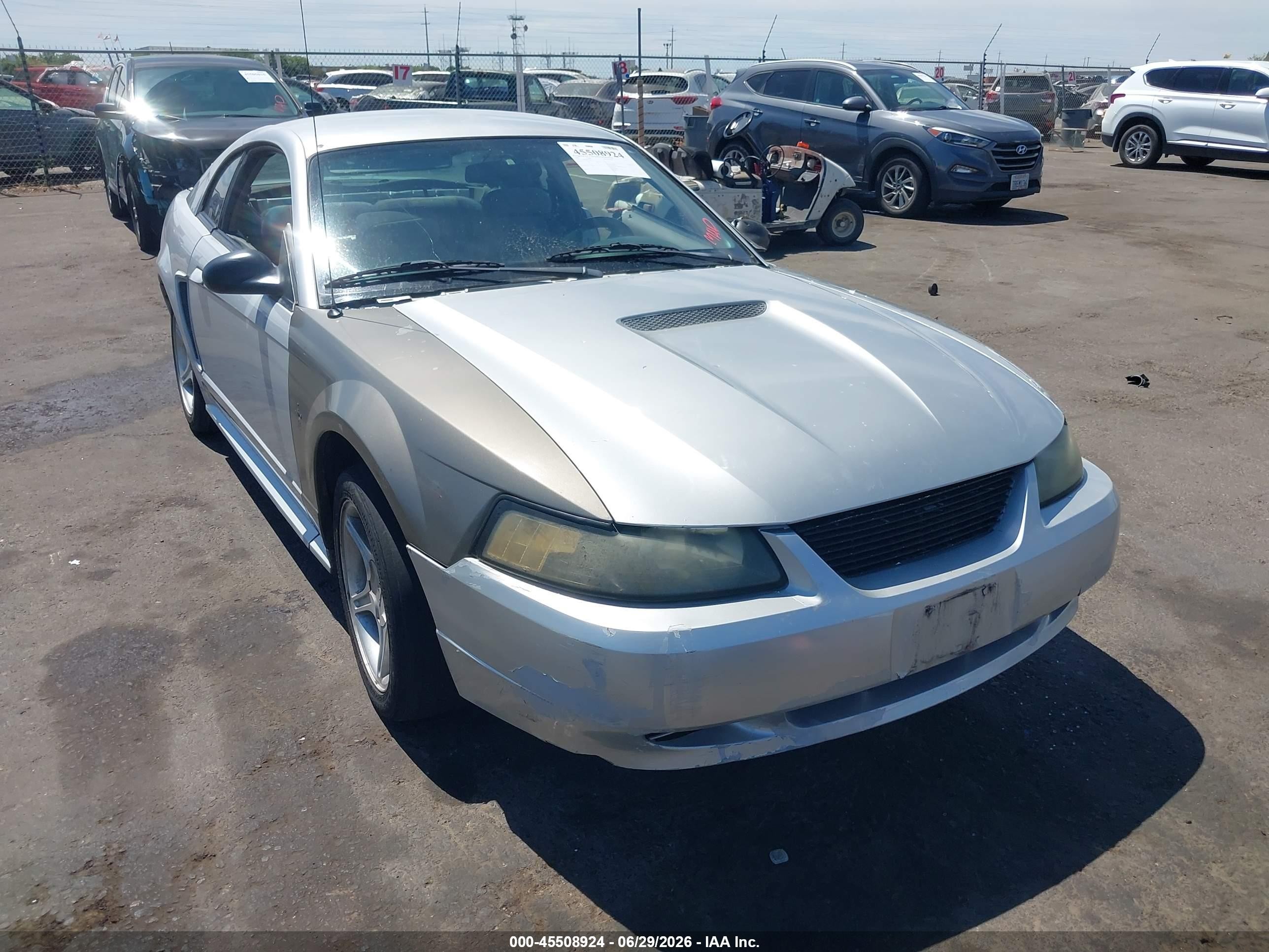 2002 Ford Mustang Deluxe/premium/standard Silver vin: 1FAFP40482F150511