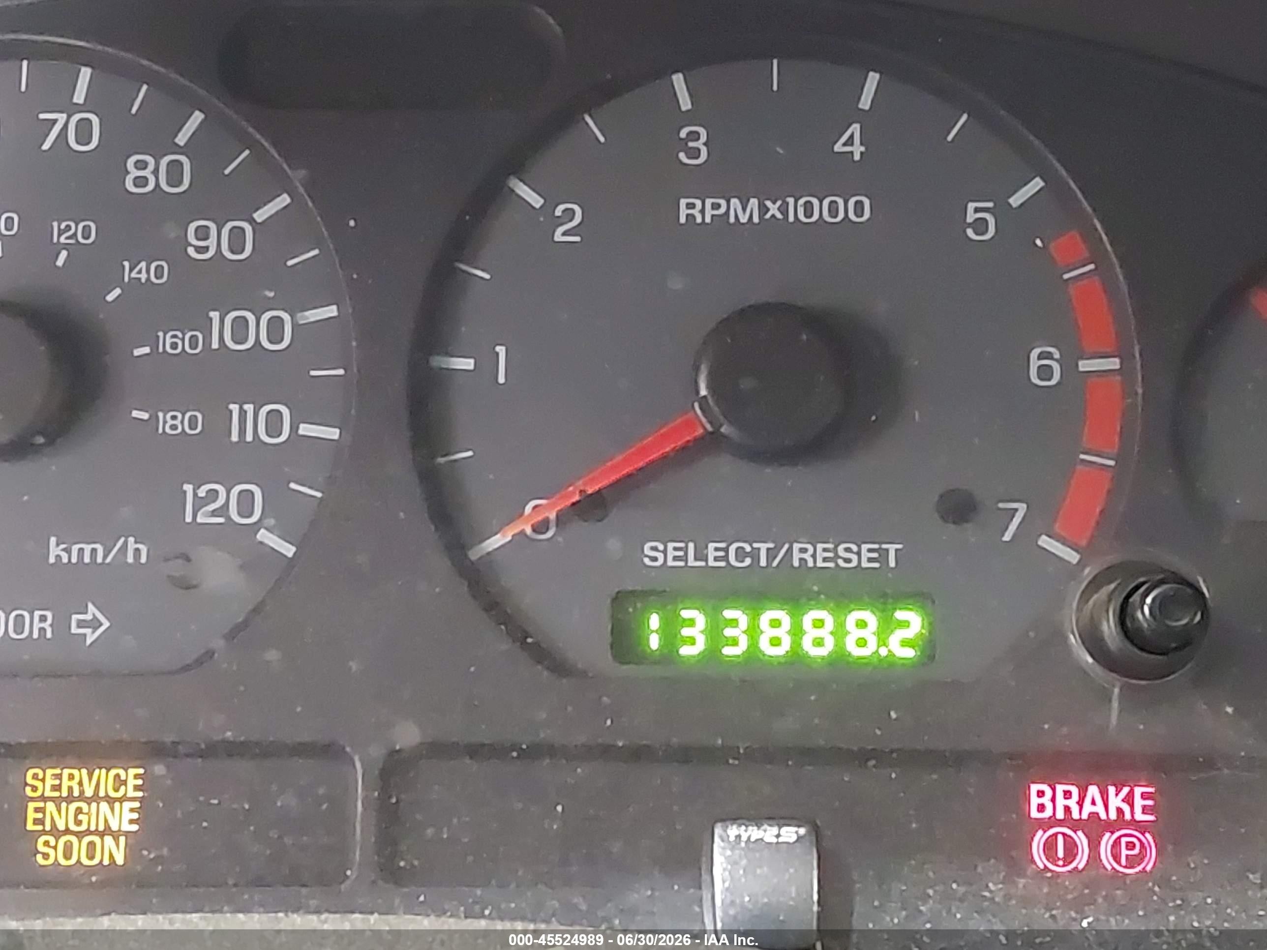 2002 Ford Mustang Deluxe/premium/standard Серебряный vin: 1FAFP40482F169849