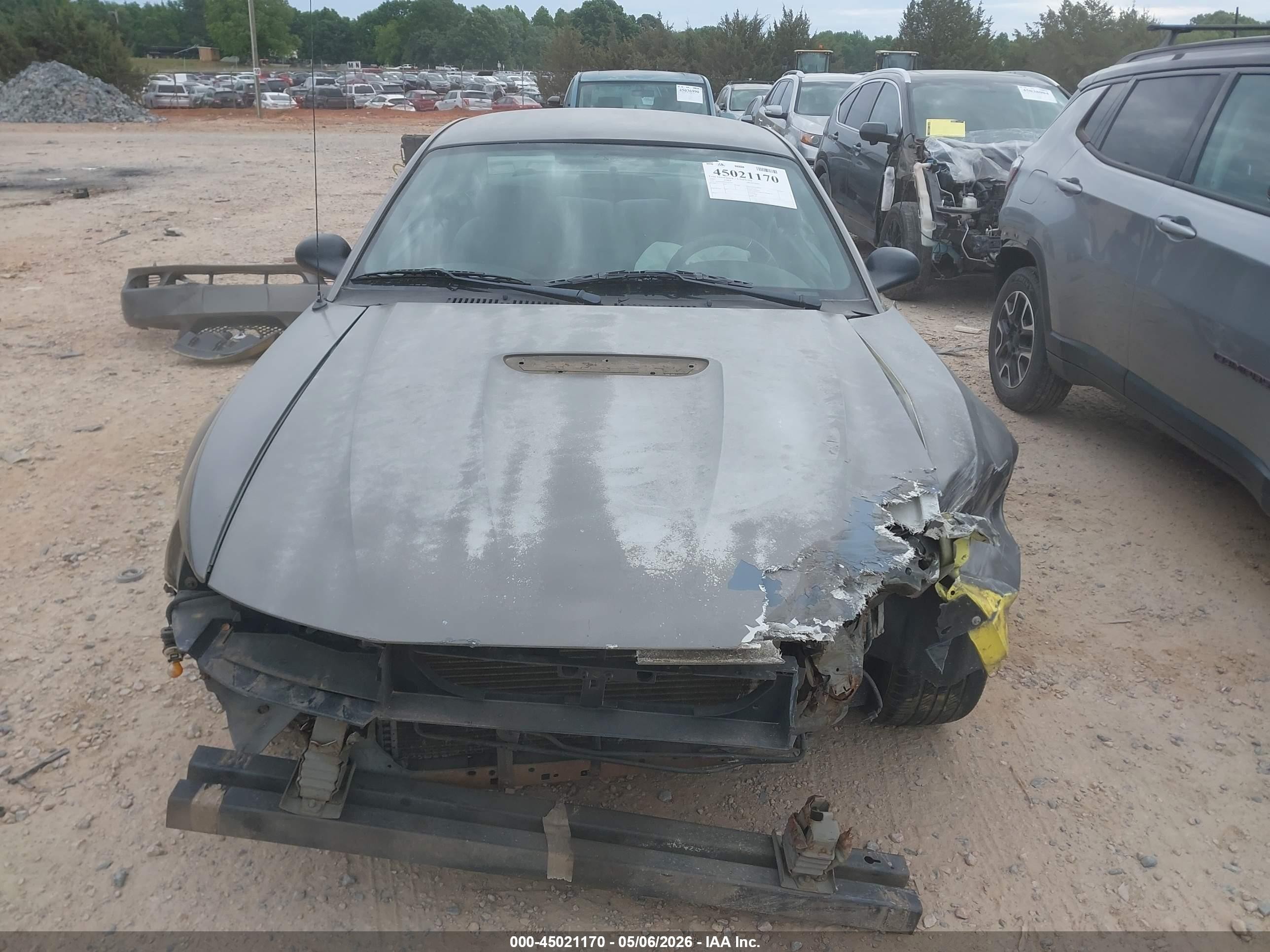 2002 Ford Mustang   Gray vin: 1FAFP40482F242749