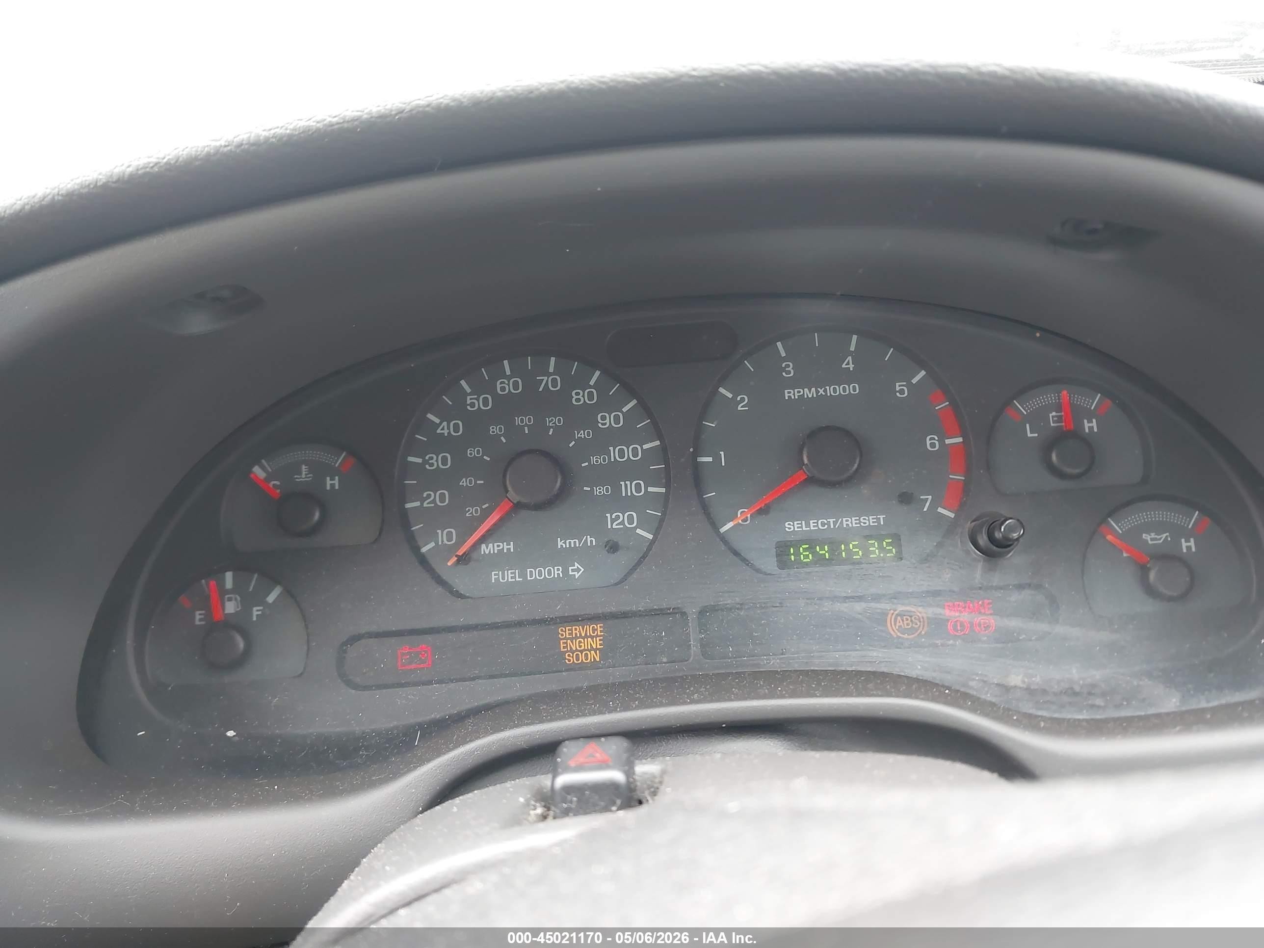 2002 Ford Mustang   Gray vin: 1FAFP40482F242749
