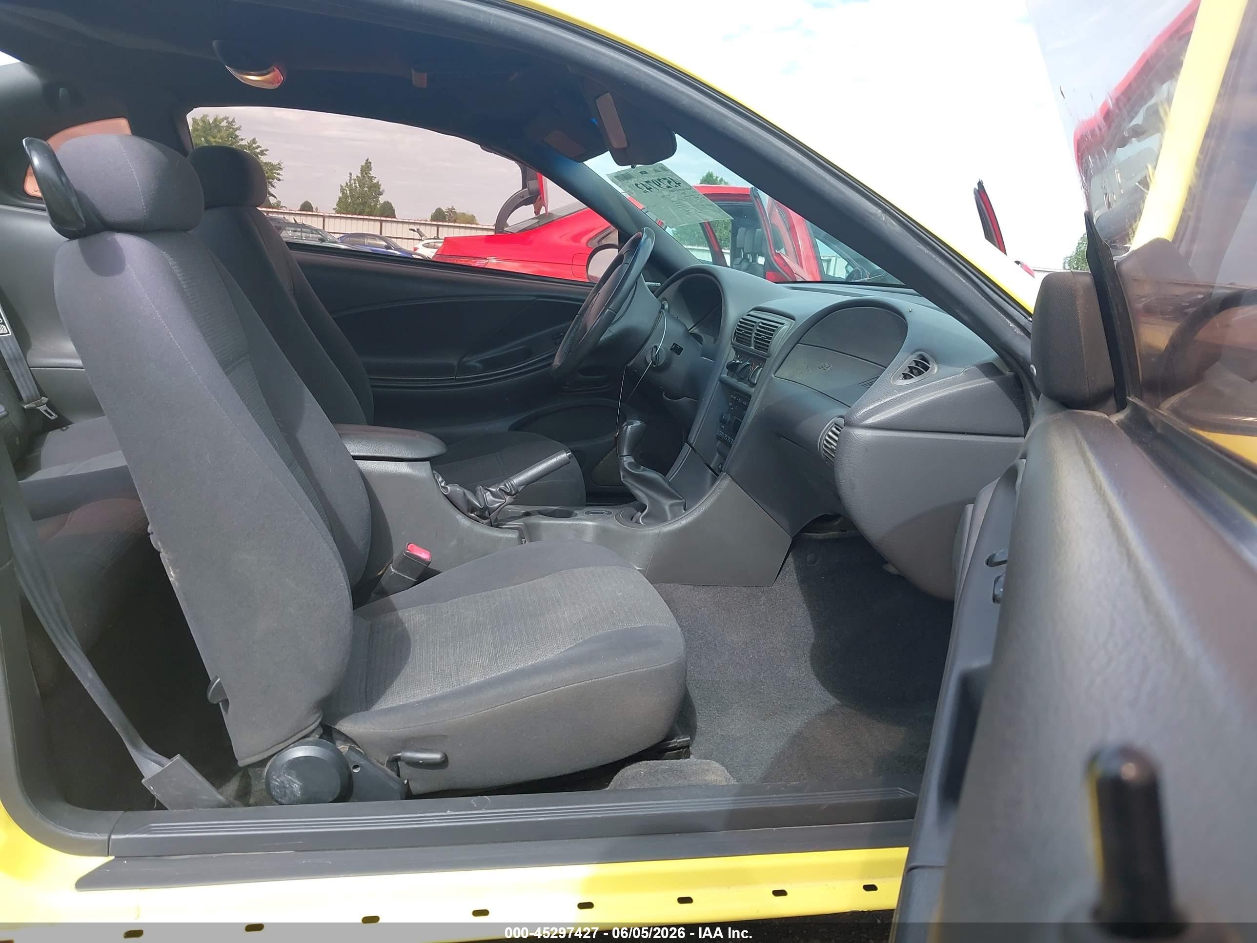 2003 Ford Mustang   Yellow vin: 1FAFP40483F324885