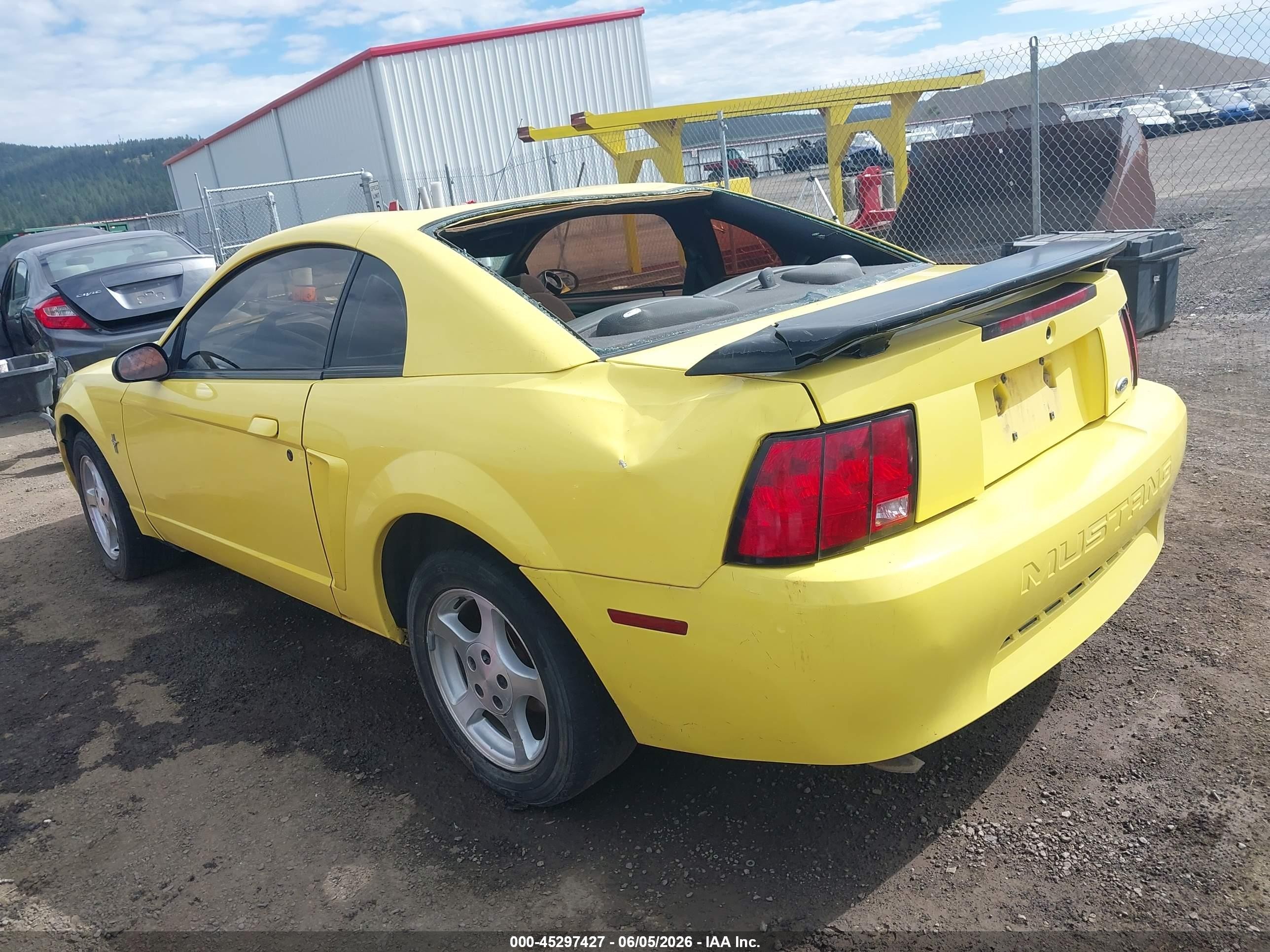 2003 Ford Mustang   Yellow vin: 1FAFP40483F324885