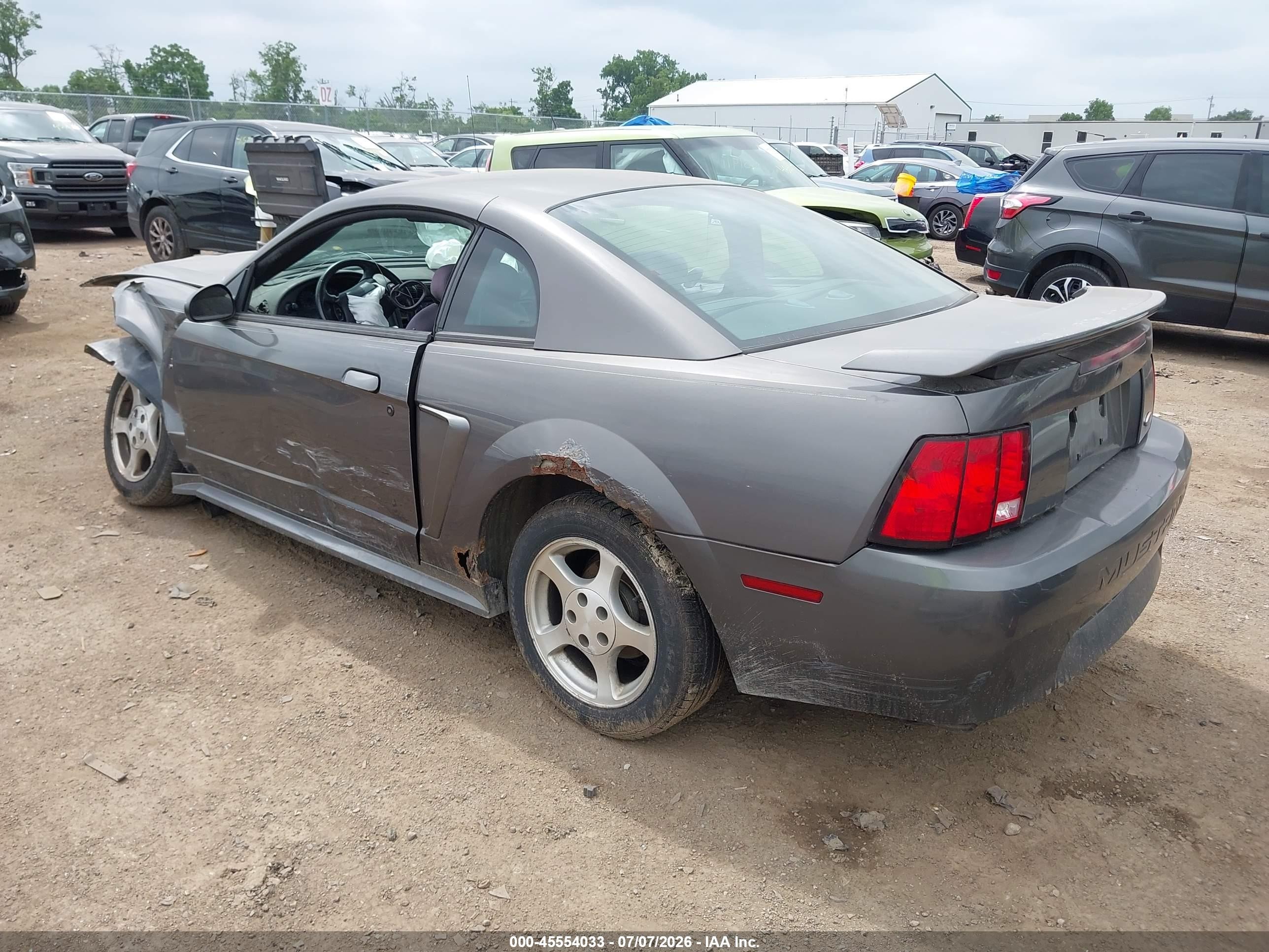 2003 Ford Mustang   Gray vin: 1FAFP40483F349415