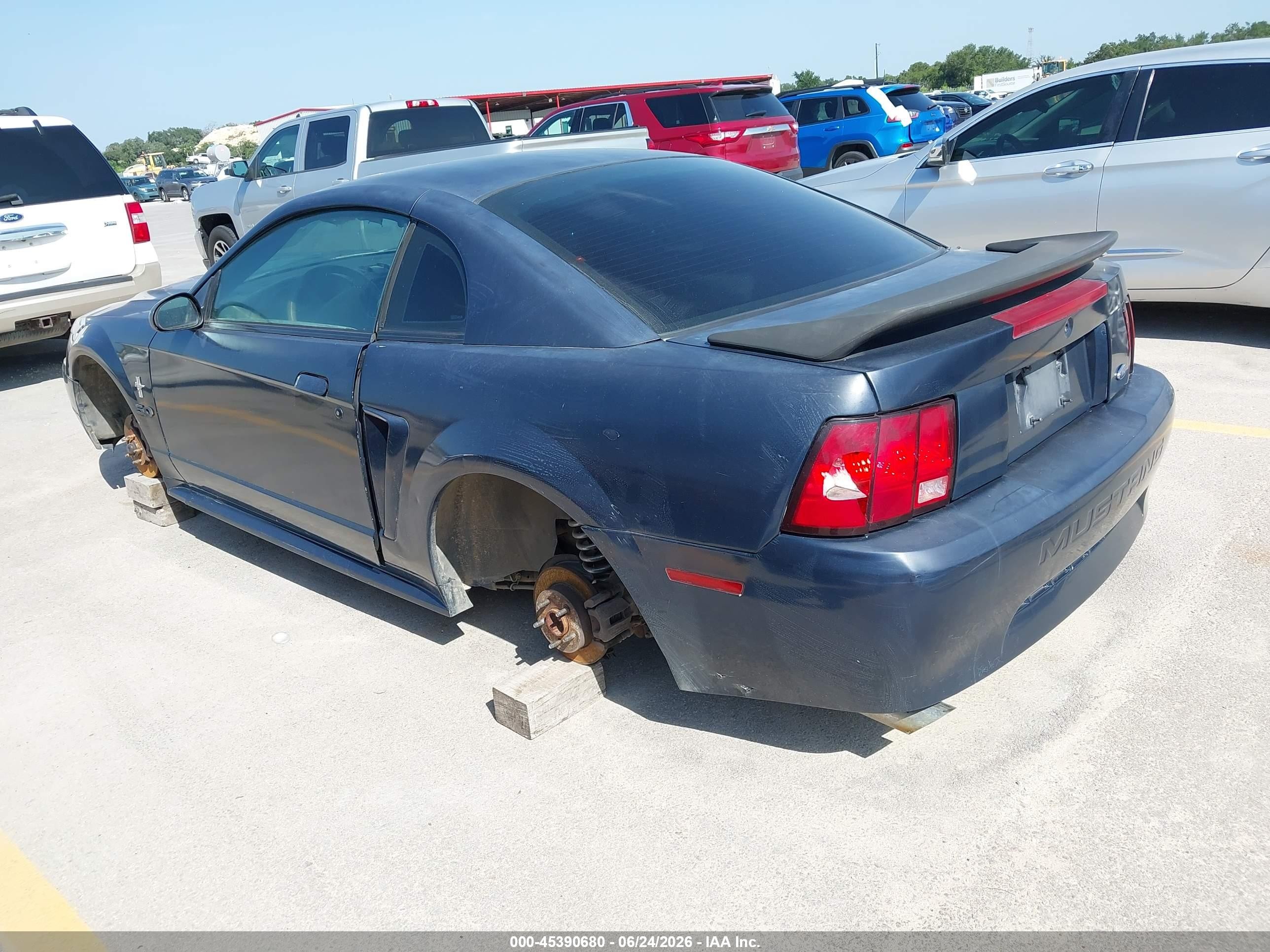 2003 Ford Mustang   Blue vin: 1FAFP40483F357174