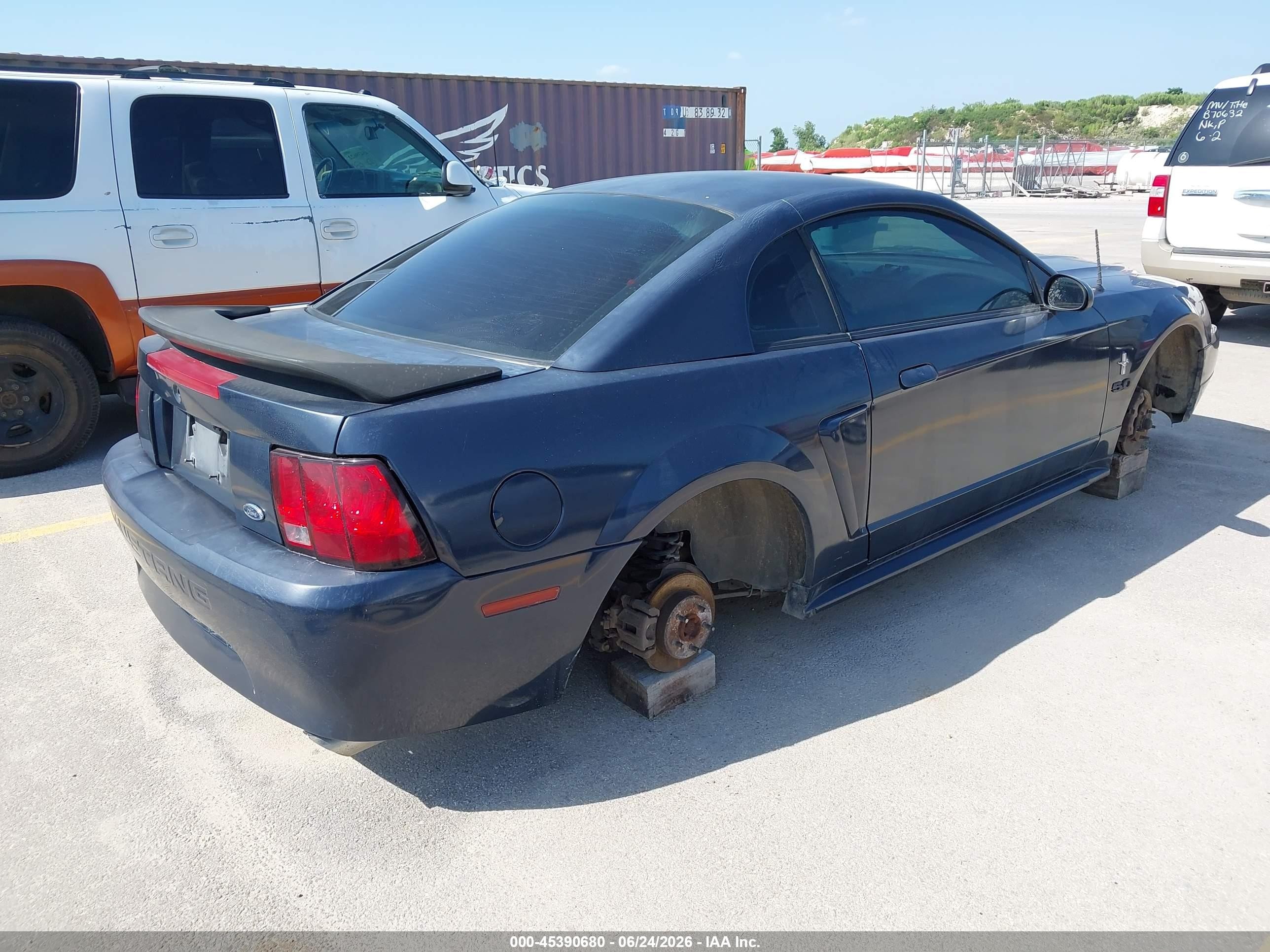 2003 Ford Mustang   Blue vin: 1FAFP40483F357174