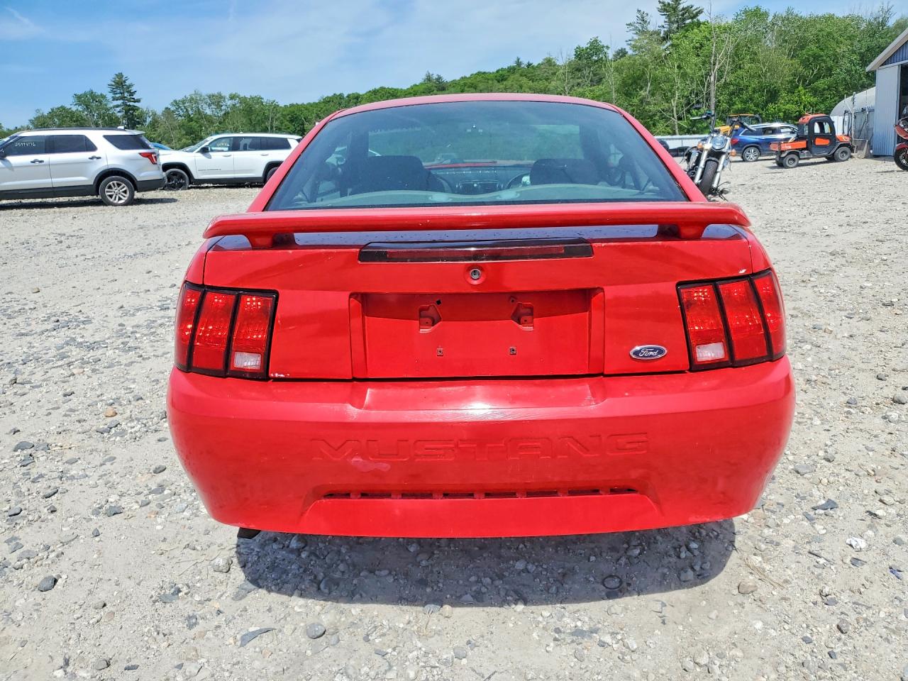 2003 Ford Mustang Red vin: 1FAFP40483F437798